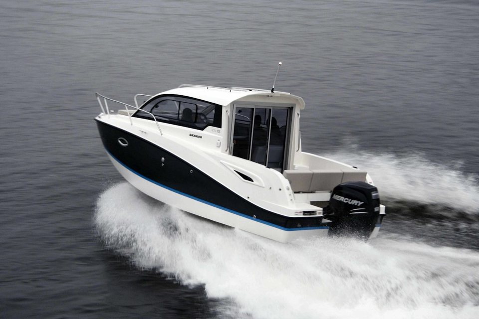 360 VR Virtual Tours of the Quicksilver Activ 705 Cruiser