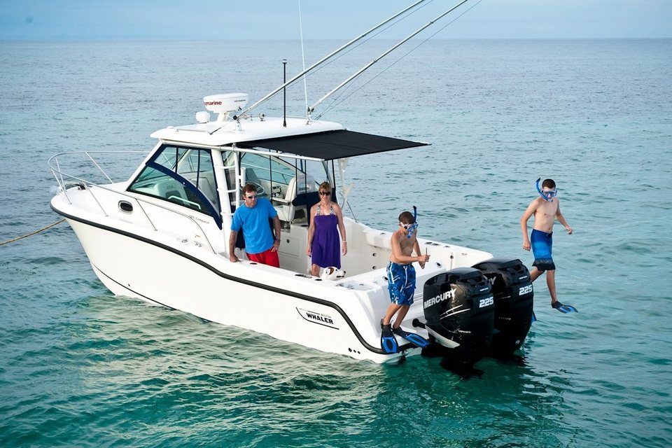 360 VR Virtual Tours of the Boston Whaler 285 Conquest