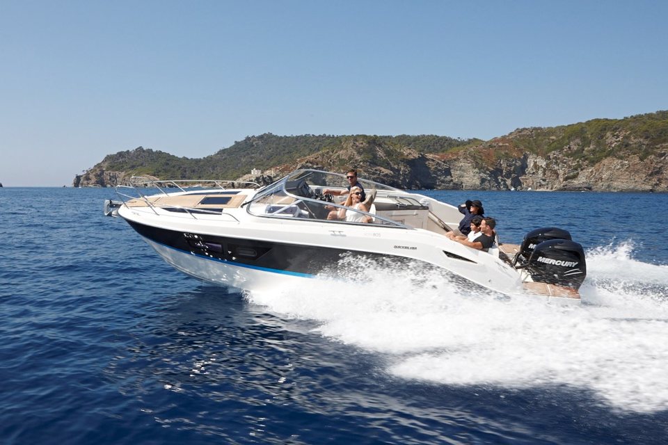 スカイオーシャン Quicksilver Activ 805 Cruiser – 360/VR Virtual Tour – VRCLOUD