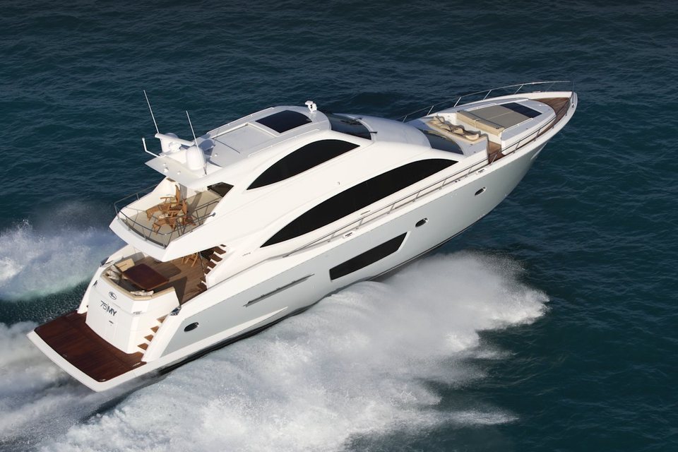 360 VR Virtual Tours of the Viking 75 Motor Yacht