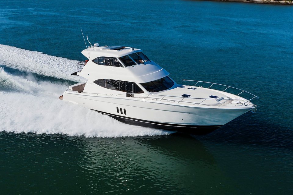 360 VR Virtual Tours of the Maritimo M62 Motoryacht