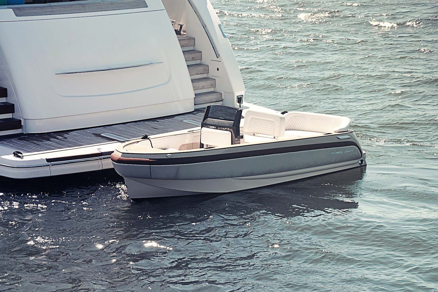 360 VR Virtual Tours of the Carbon Craft 160