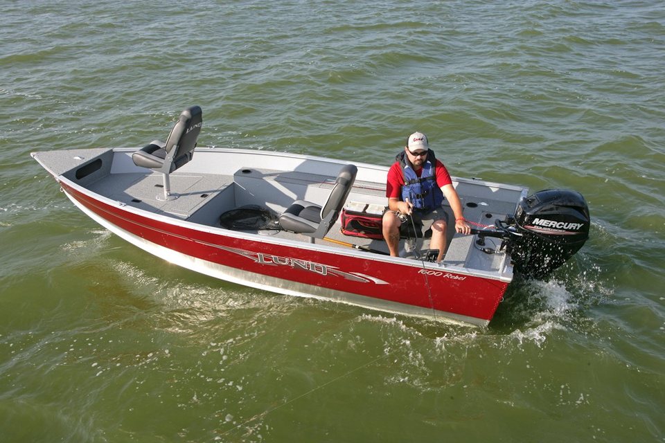 360 VR Virtual Tours of the Lund 1600 Rebel Tiller