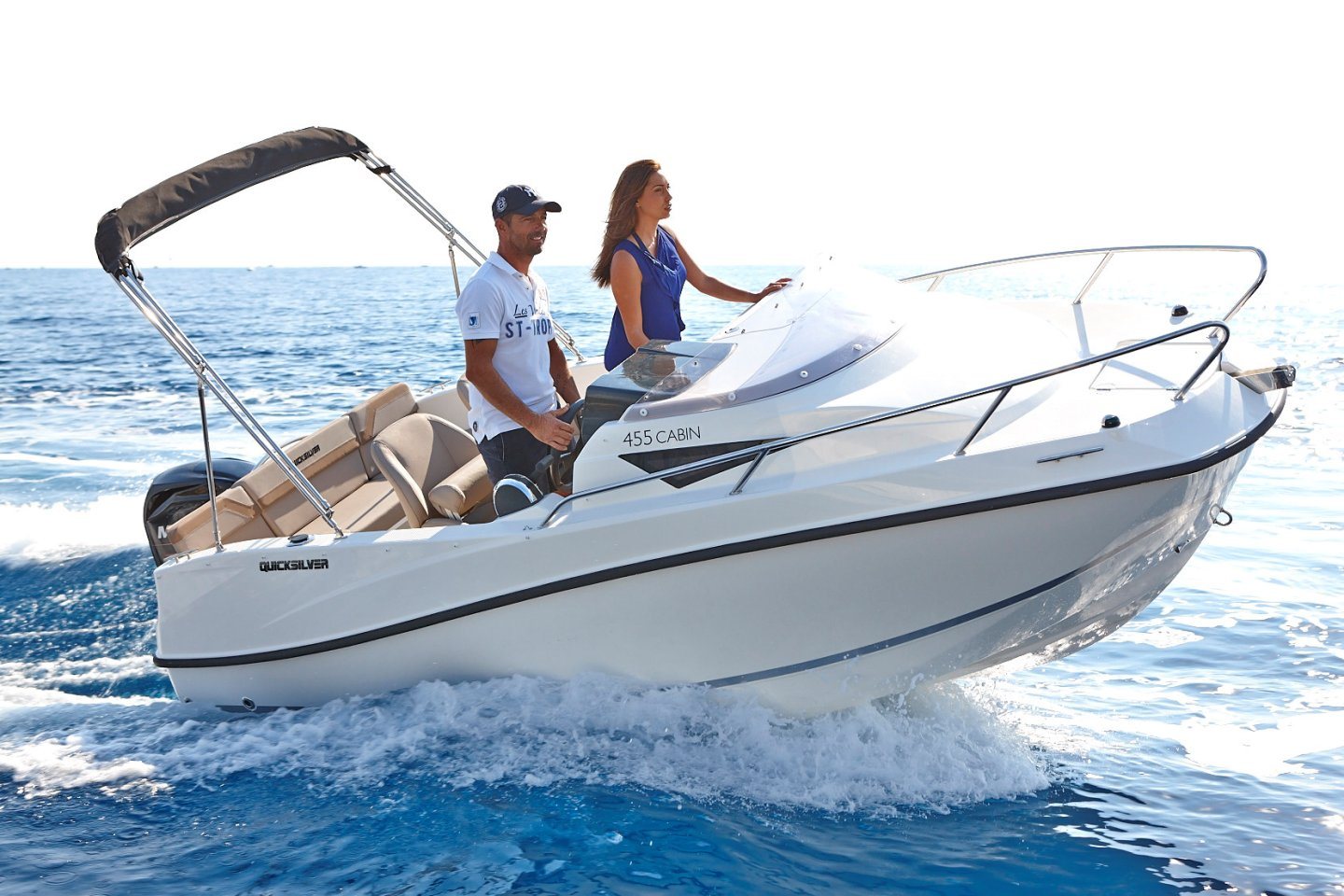 360 VR Virtual Tours of the Quicksilver Activ 455 Cabin