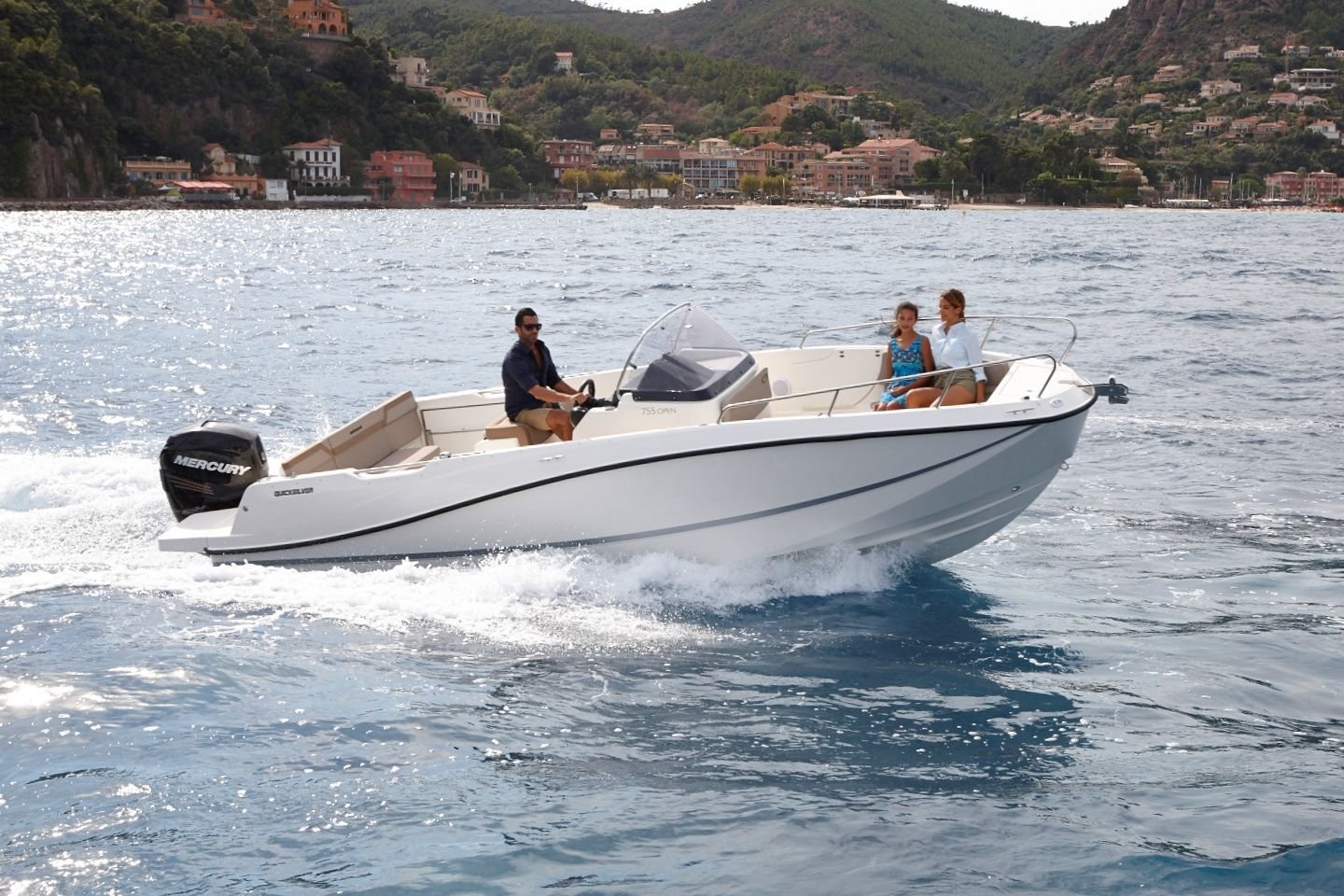 360 VR Virtual Tours of the Quicksilver Activ 755 Open