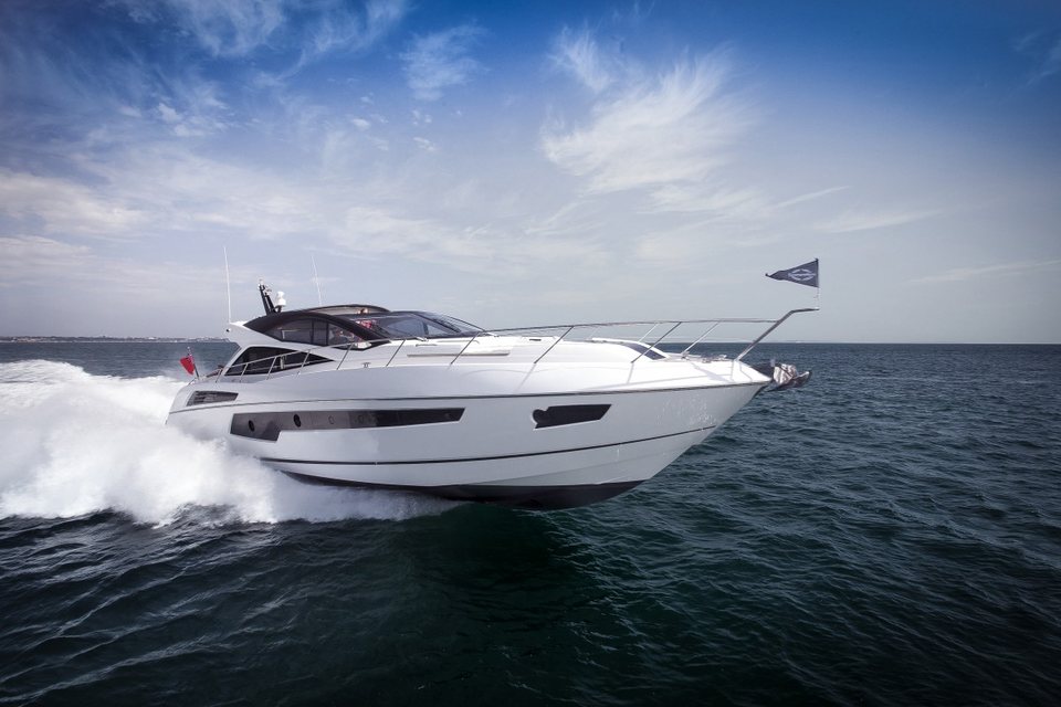 360 VR Virtual Tours of the Sunseeker Predator 68