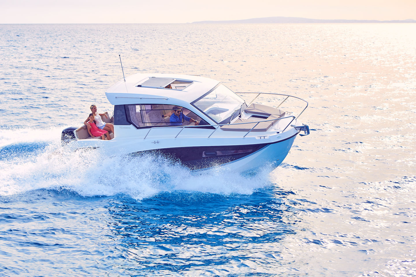 360 VR Virtual Tours of the Quicksilver Activ 755 Weekend