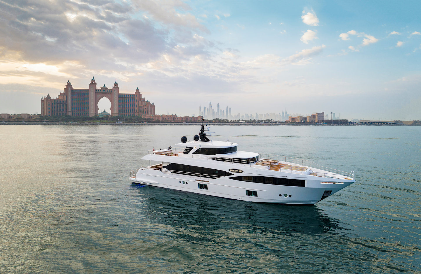 360 VR Virtual Tours of the Majesty 100