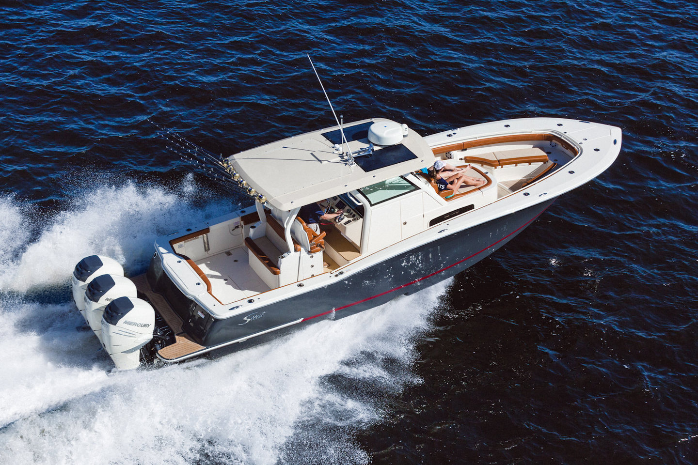 360 VR Virtual Tours of the Scout 355 LXF