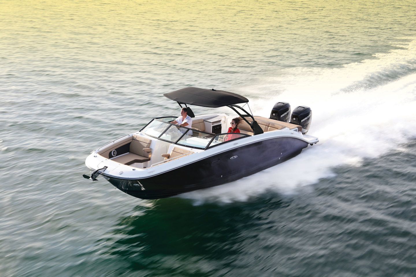 360 VR Virtual Tours of the Sea Ray SDX 290 Outboard