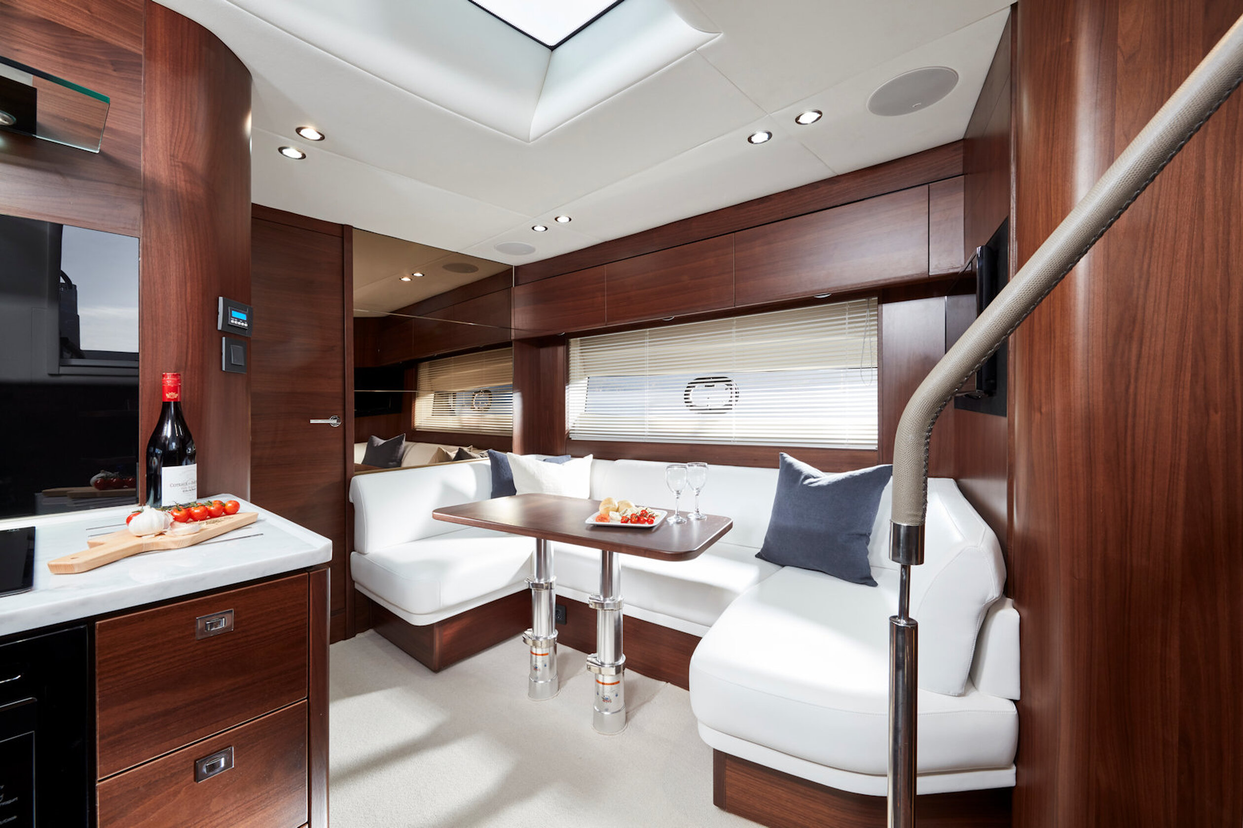 360 VR Virtual Tours of the Princess V50 Open