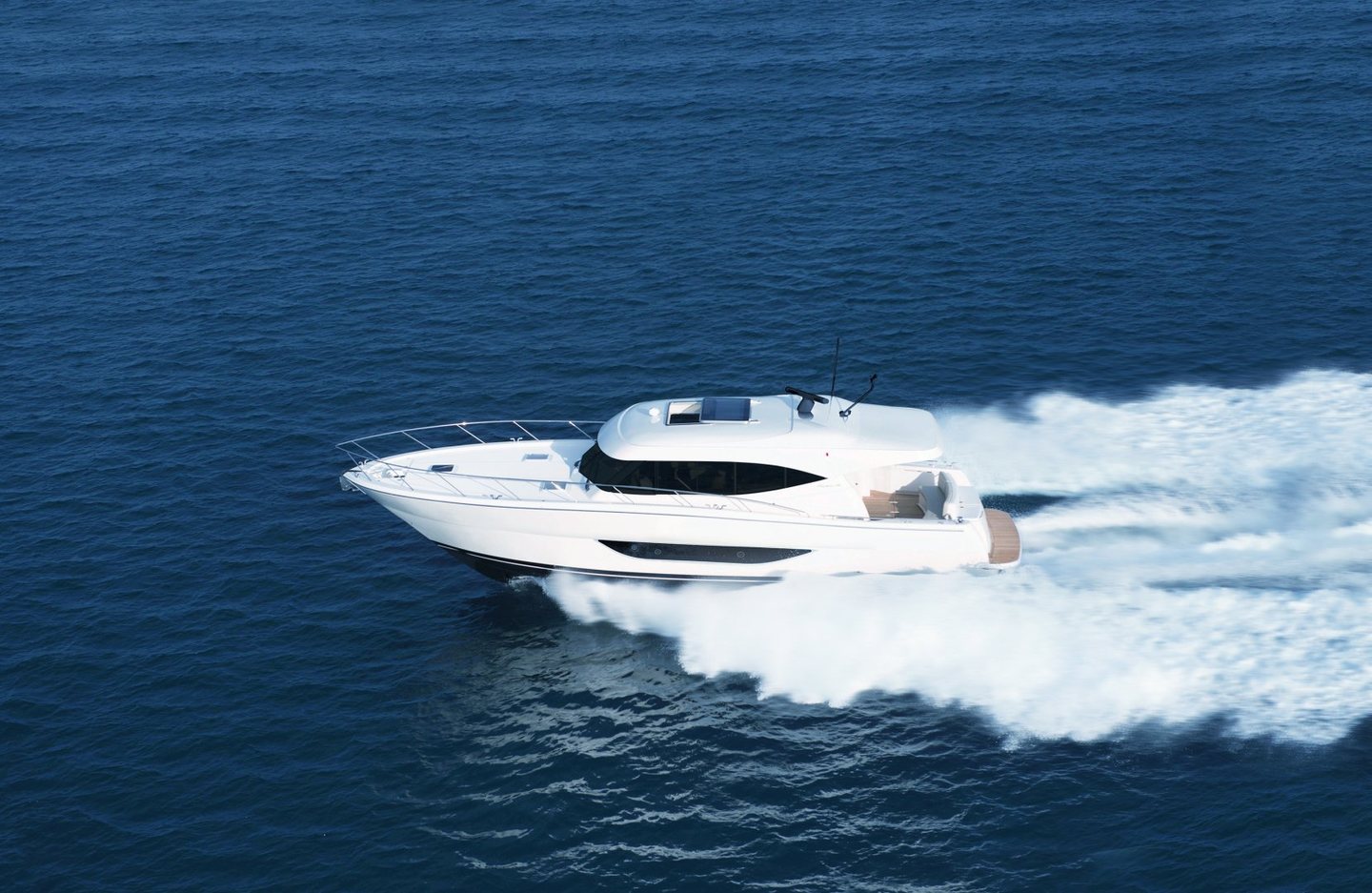 360 VR Virtual Tours of the Maritimo S51