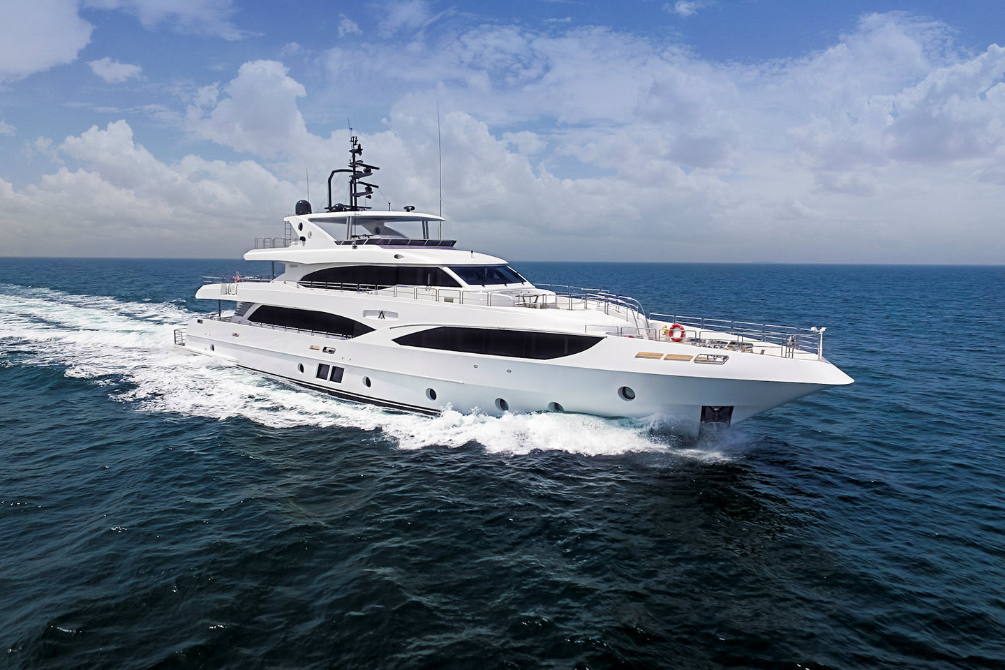 360 VR Virtual Tours of the Majesty 125