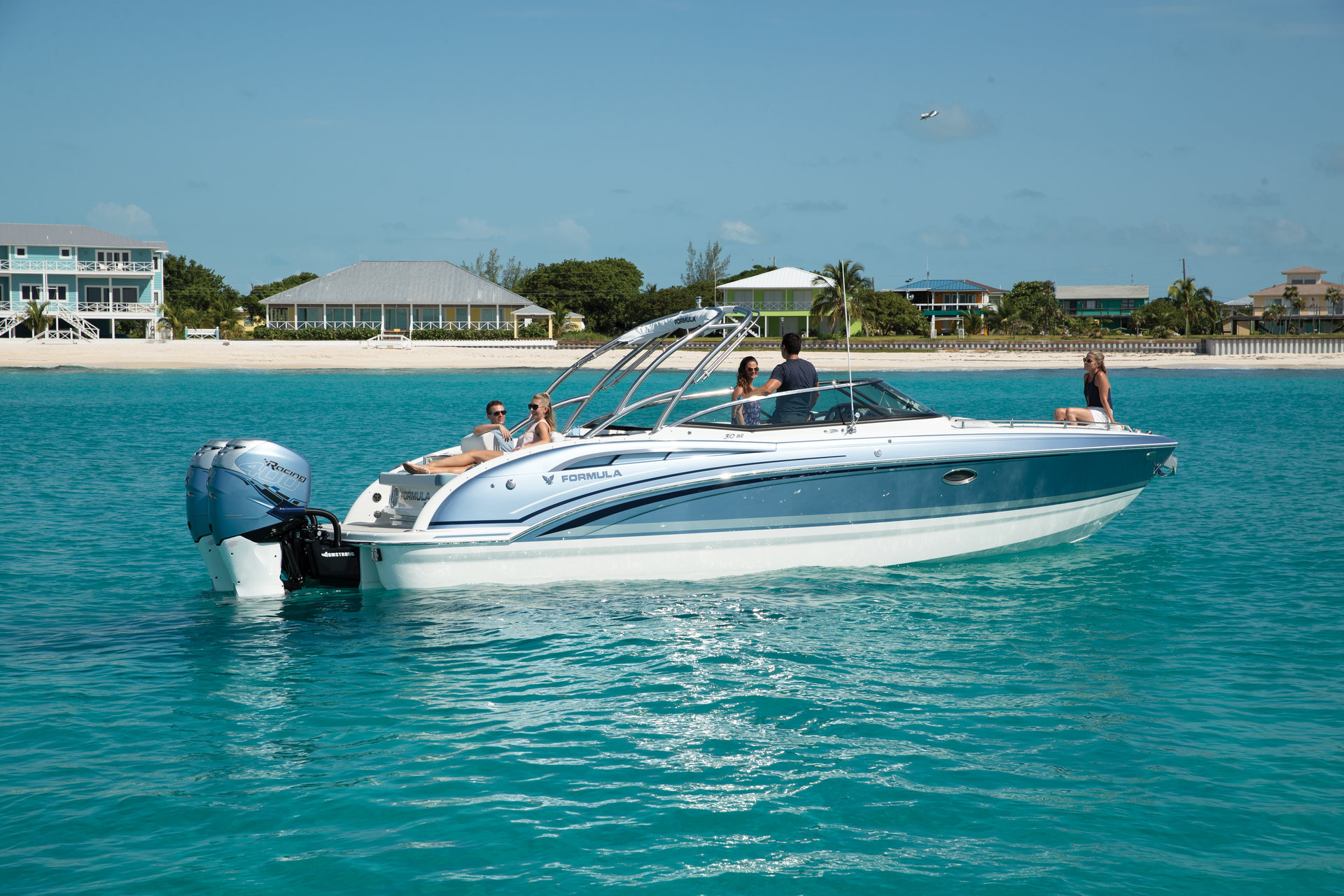 360 VR Virtual Tours of the Formula 310 Bowrider Outboard