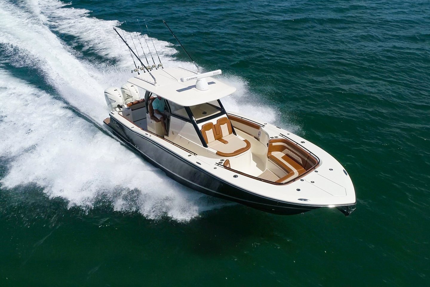 360 VR Virtual Tours of the Scout 330 LXF