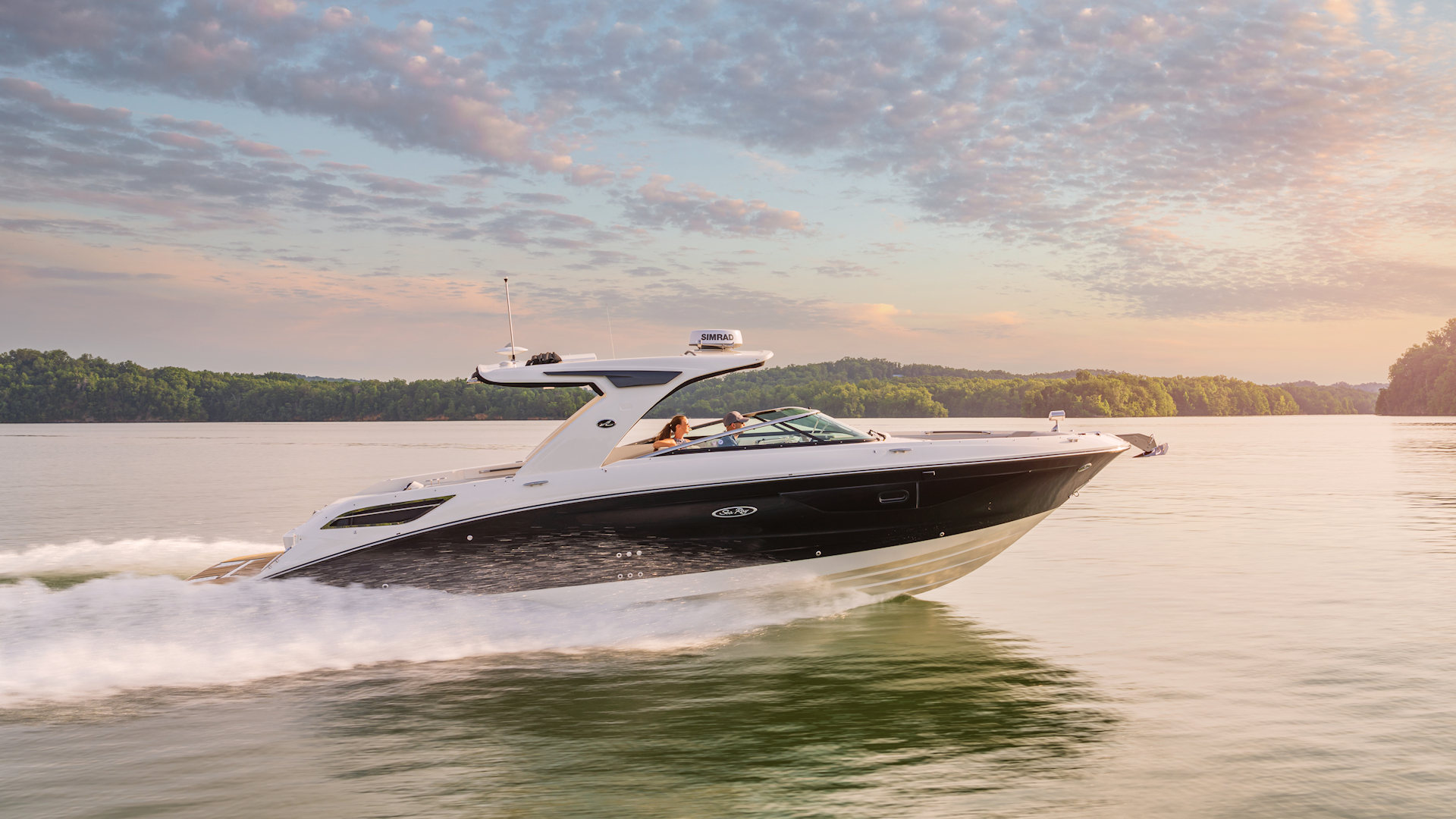 360 VR Virtual Tours of the Sea Ray SLX 350