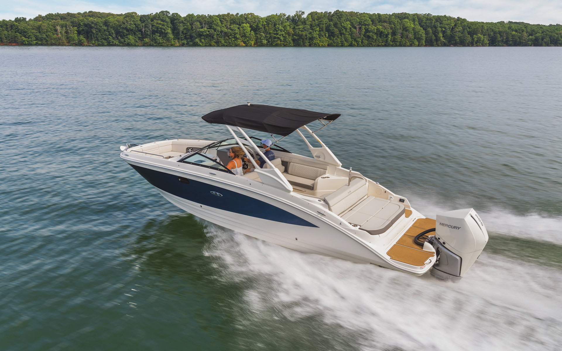 360 VR Virtual Tours of the Sea Ray SDX 270 Outboard