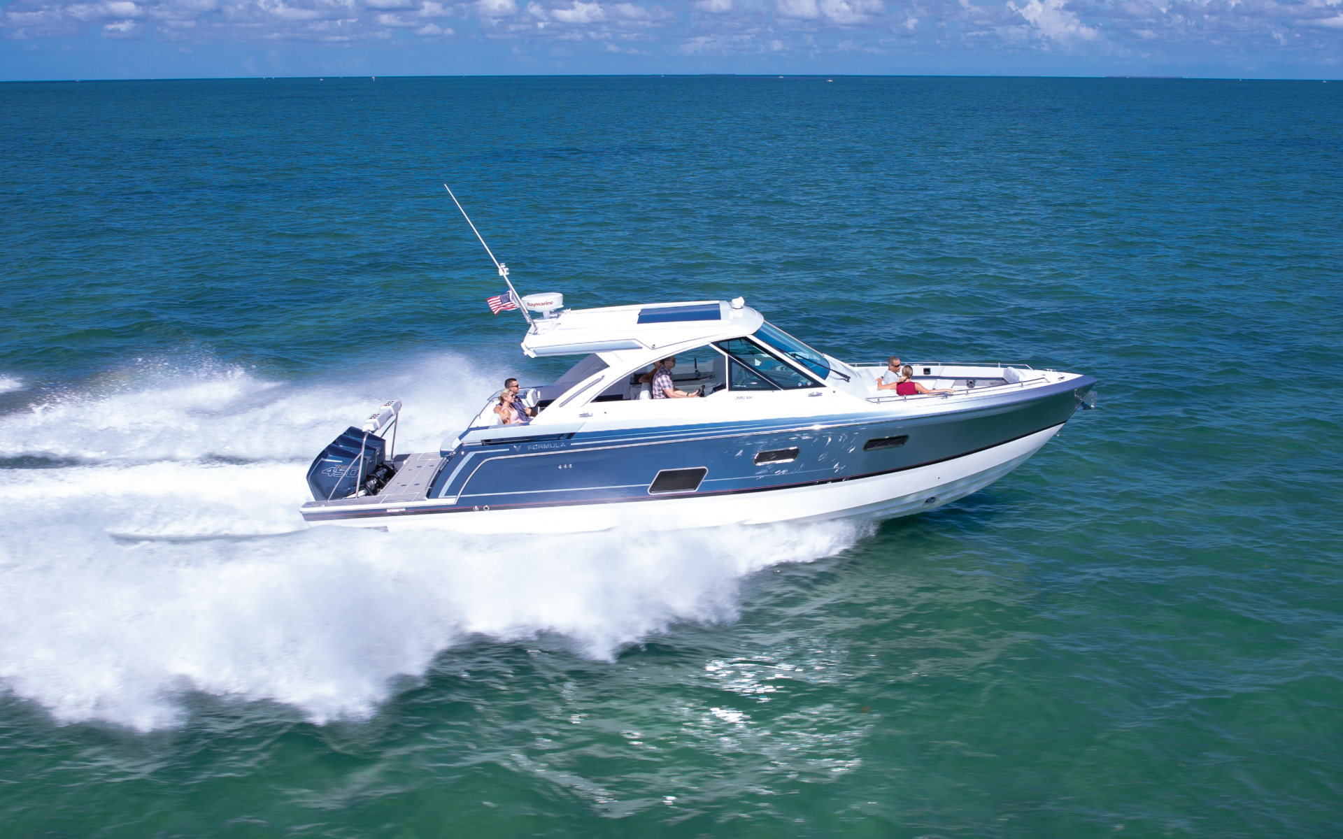 360 VR Virtual Tours of the Formula 380 Super Sport Crossover