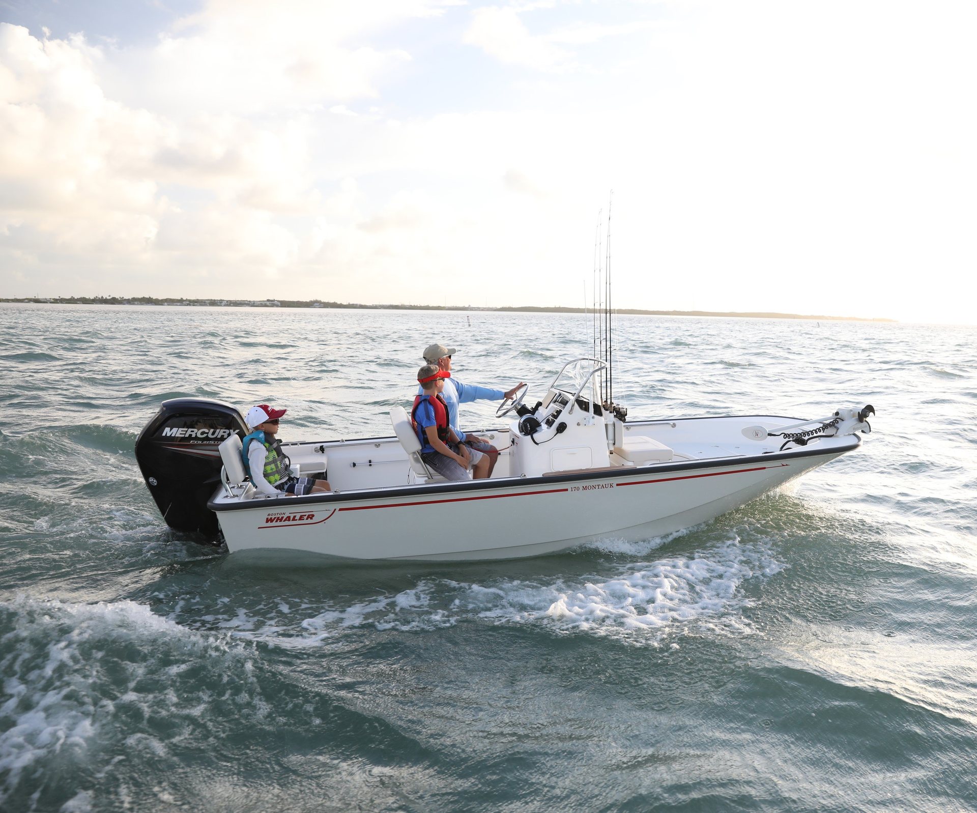 360 VR Virtual Tours of the Boston Whaler 170 Montauk