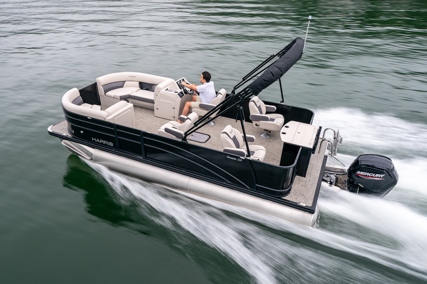 360 VR Virtual Tours of the Harris Cruiser 210 FC