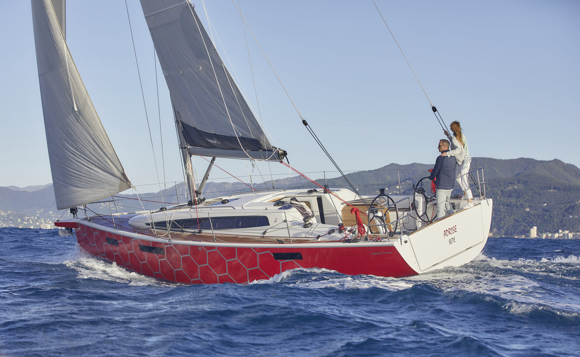 360 VR Virtual Tours of the Dehler 38 SQ