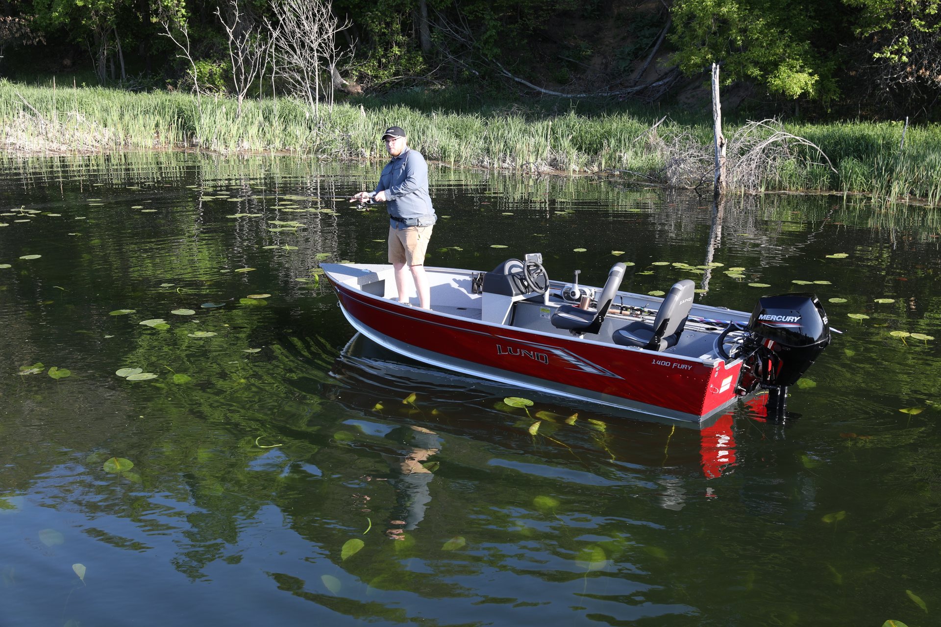 360 VR Virtual Tours of the Lund 1400 Fury SS