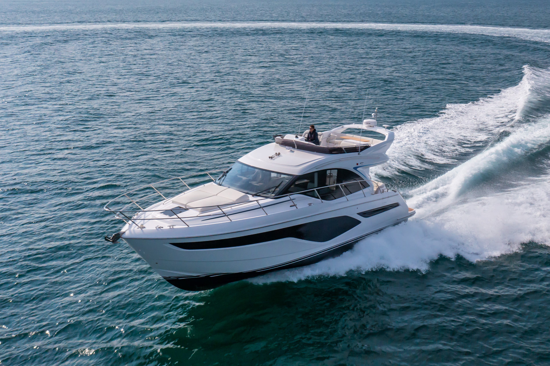 360 VR Virtual Tours of the Princess F50