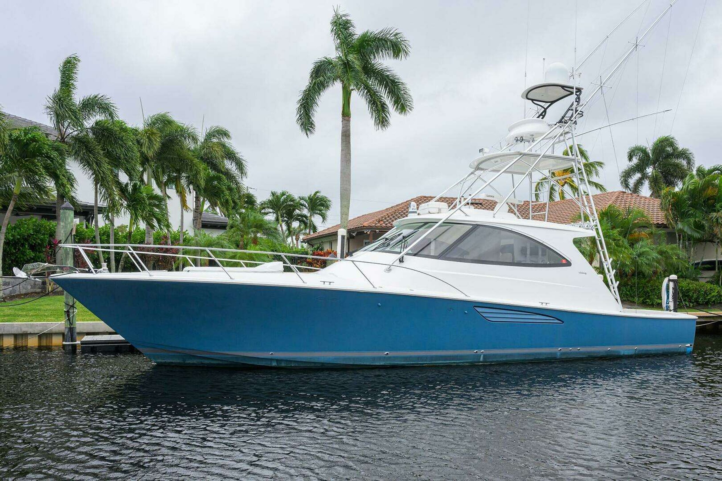 360 VR Virtual Tours of the 2022 Viking 54' Sport Tower 