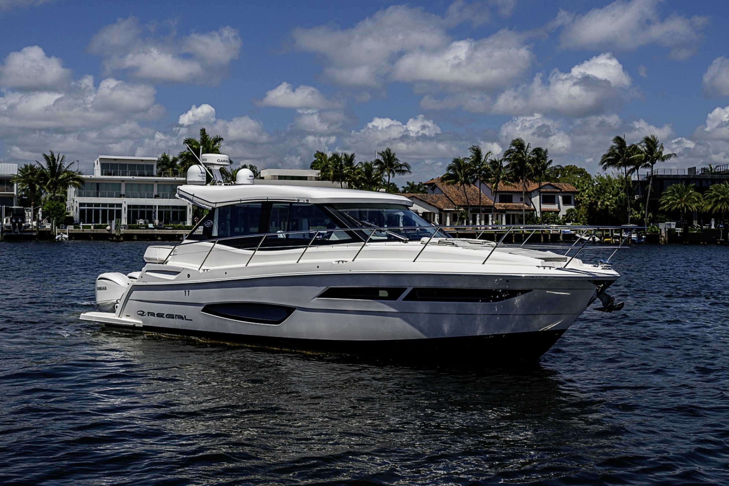 360 VR Virtual Tours of the 2025 Regal 38' XO - 
