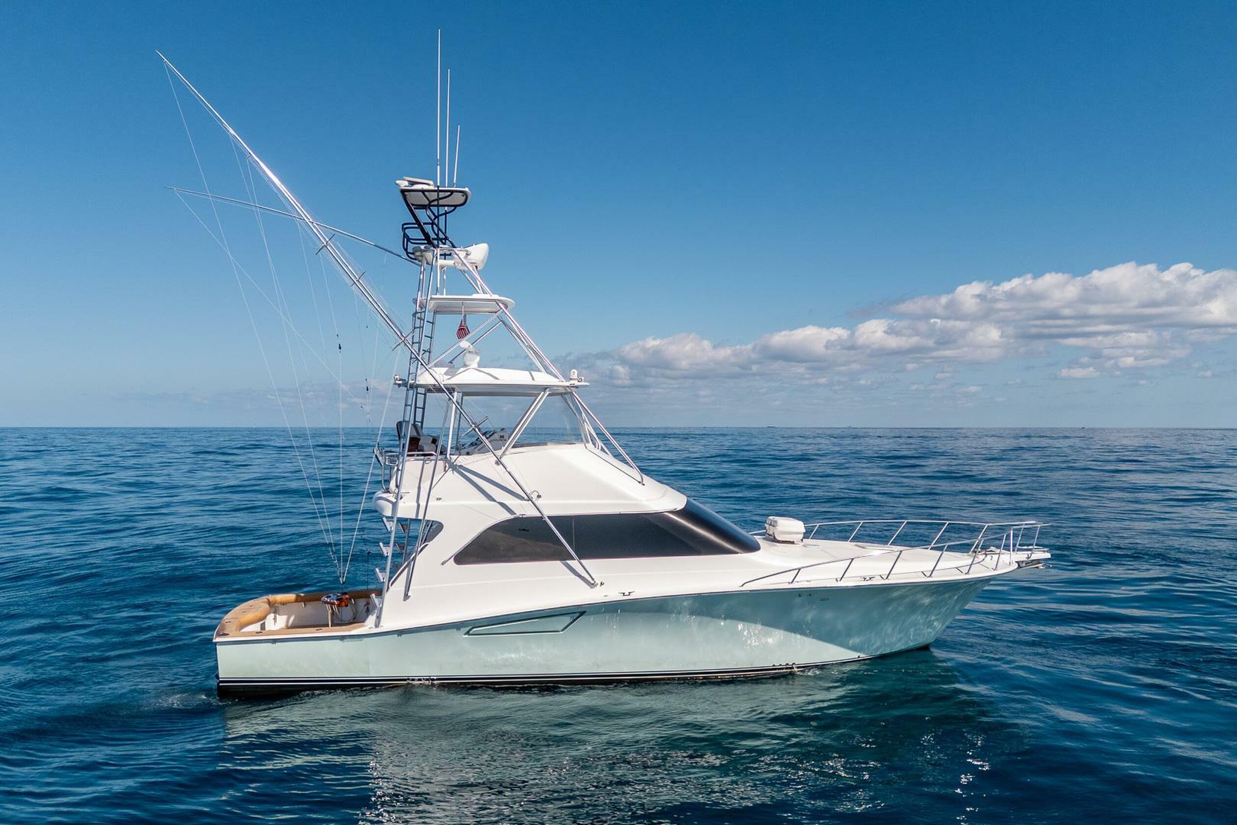 360 VR Virtual Tours of the 2009 Cabo 52' Flybridge - 