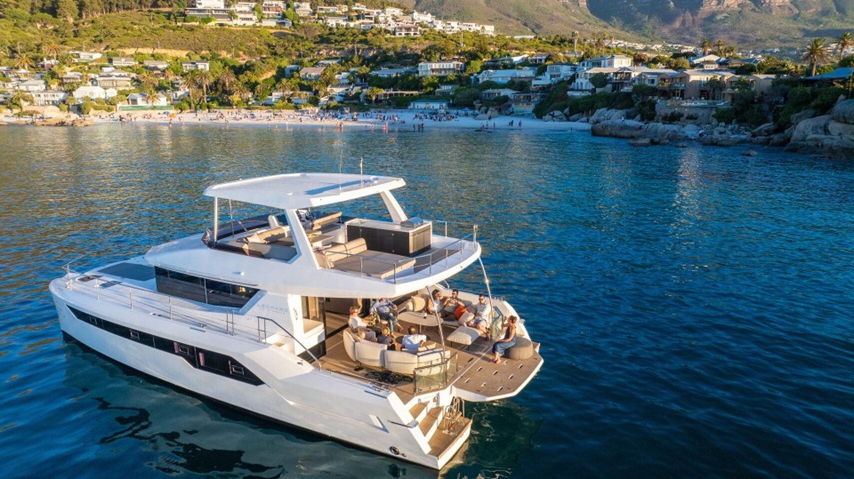 360 VR Virtual Tours of the Leopard 53PC - B5143