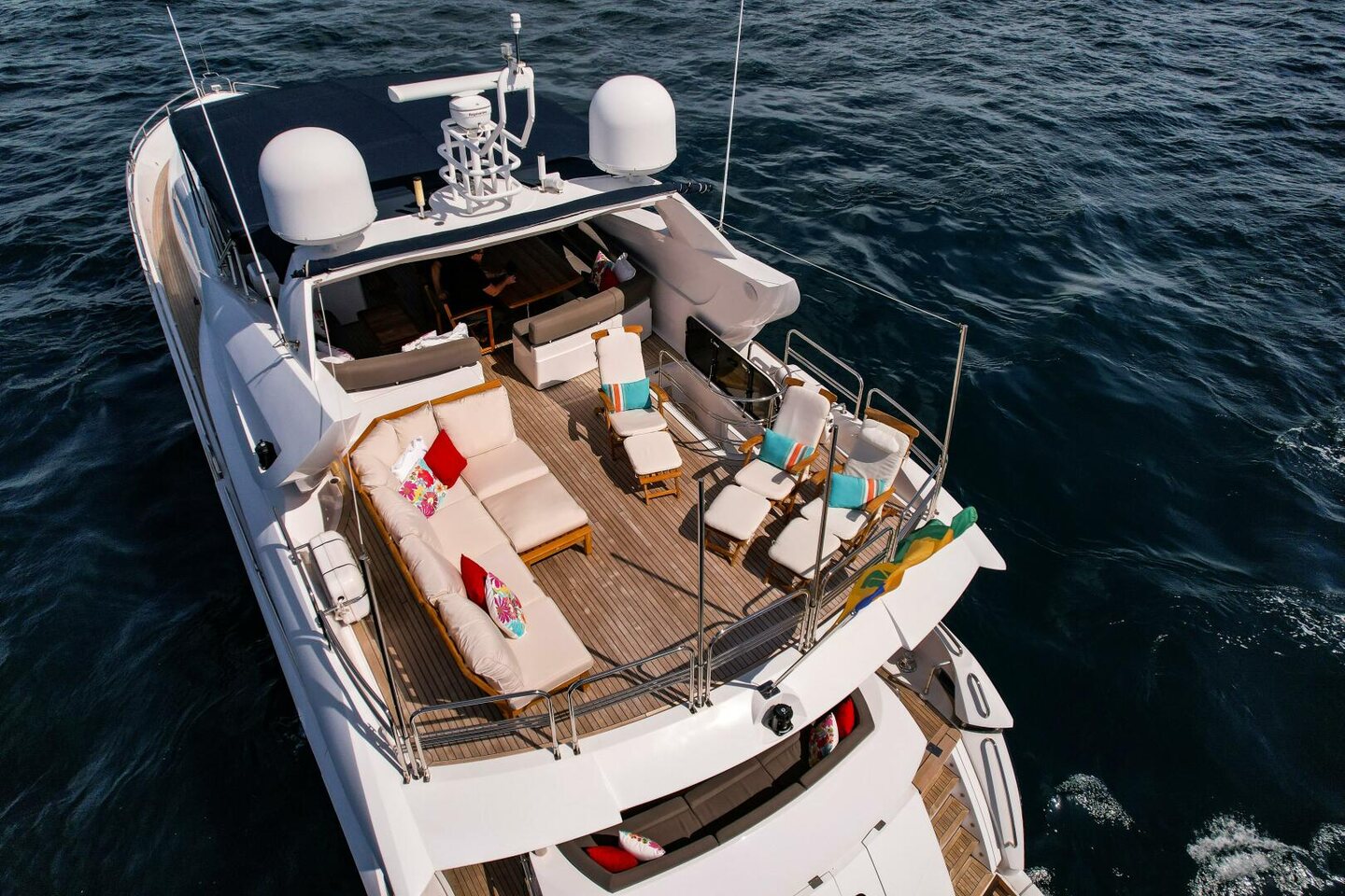 360 VR Virtual Tours of the Sunseeker 90 