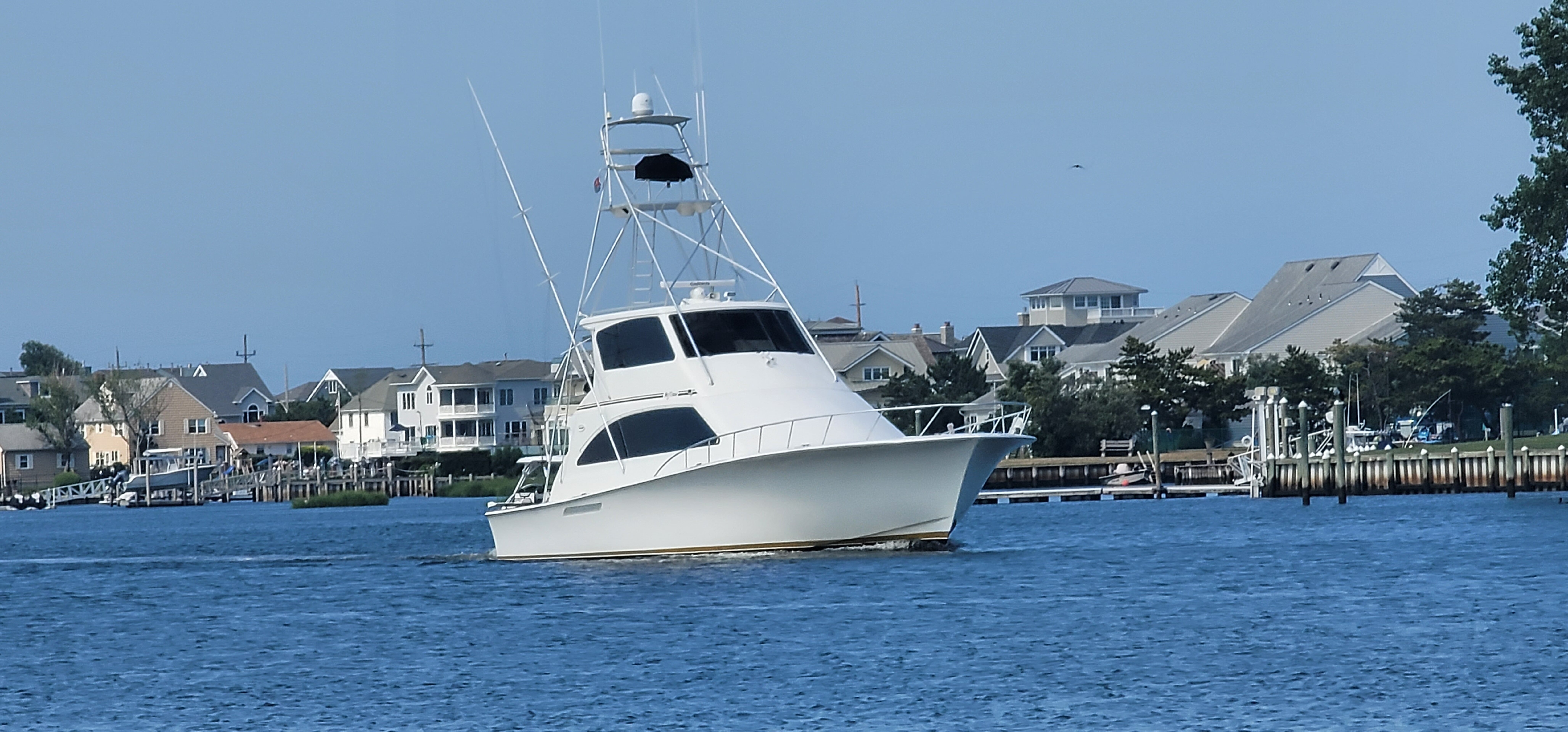 360 VR Virtual Tours of the 2000 Ocean Yachts 70 SS