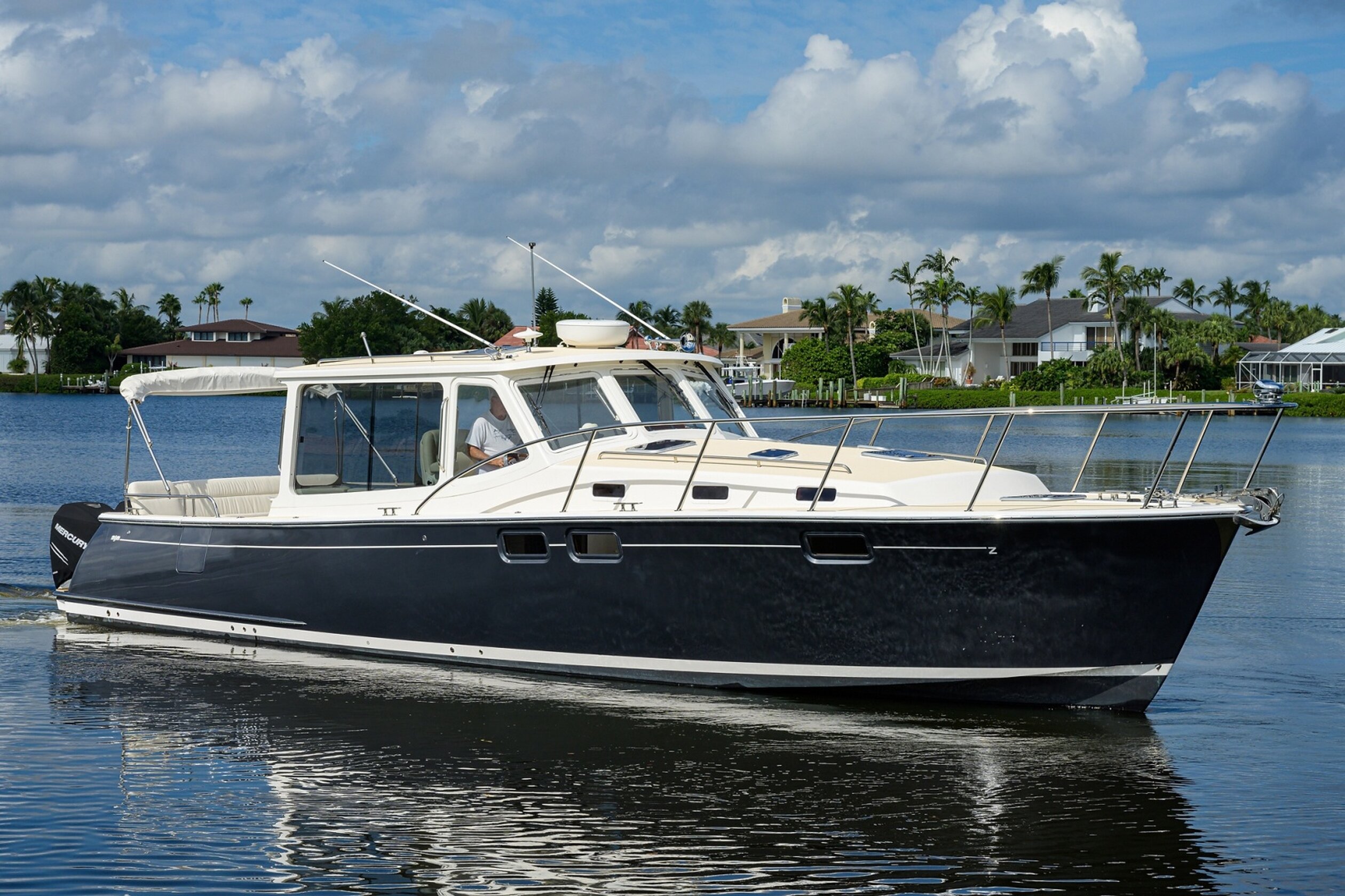 360 VR Virtual Tours of the 2019 MJM 43z - 