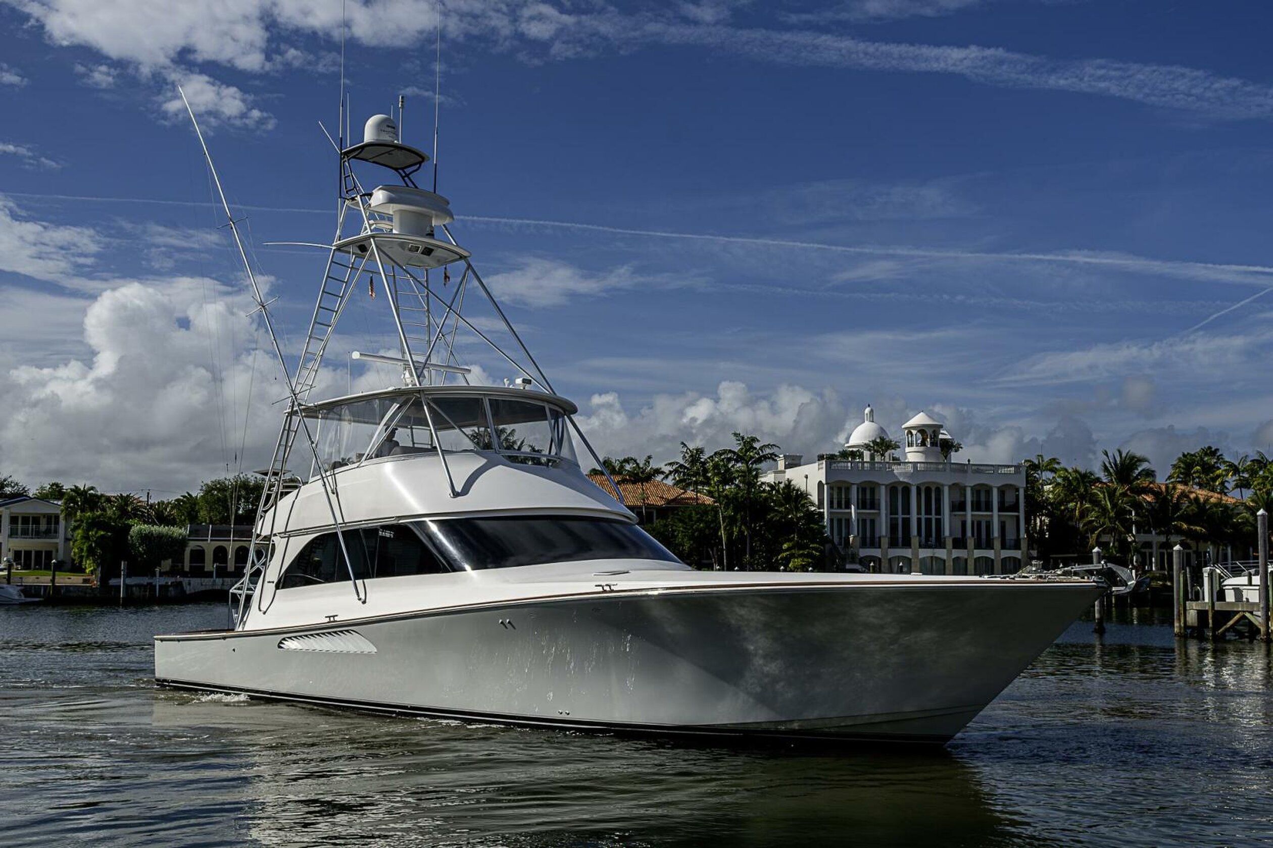360 VR Virtual Tours of the 2007 Viking 64' Convertible - 