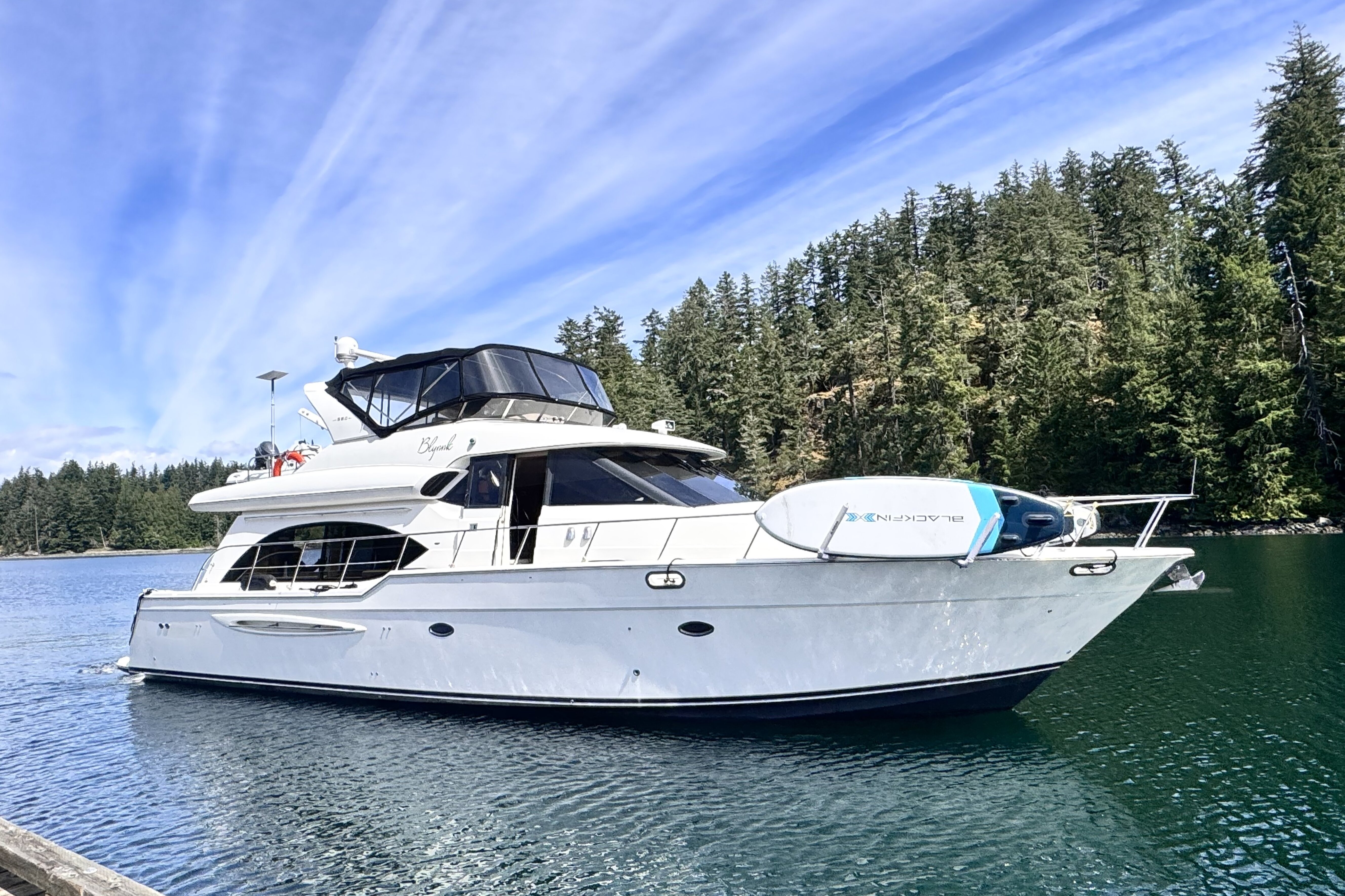 360 VR Virtual Tours of the Meridian 580 Pilothouse