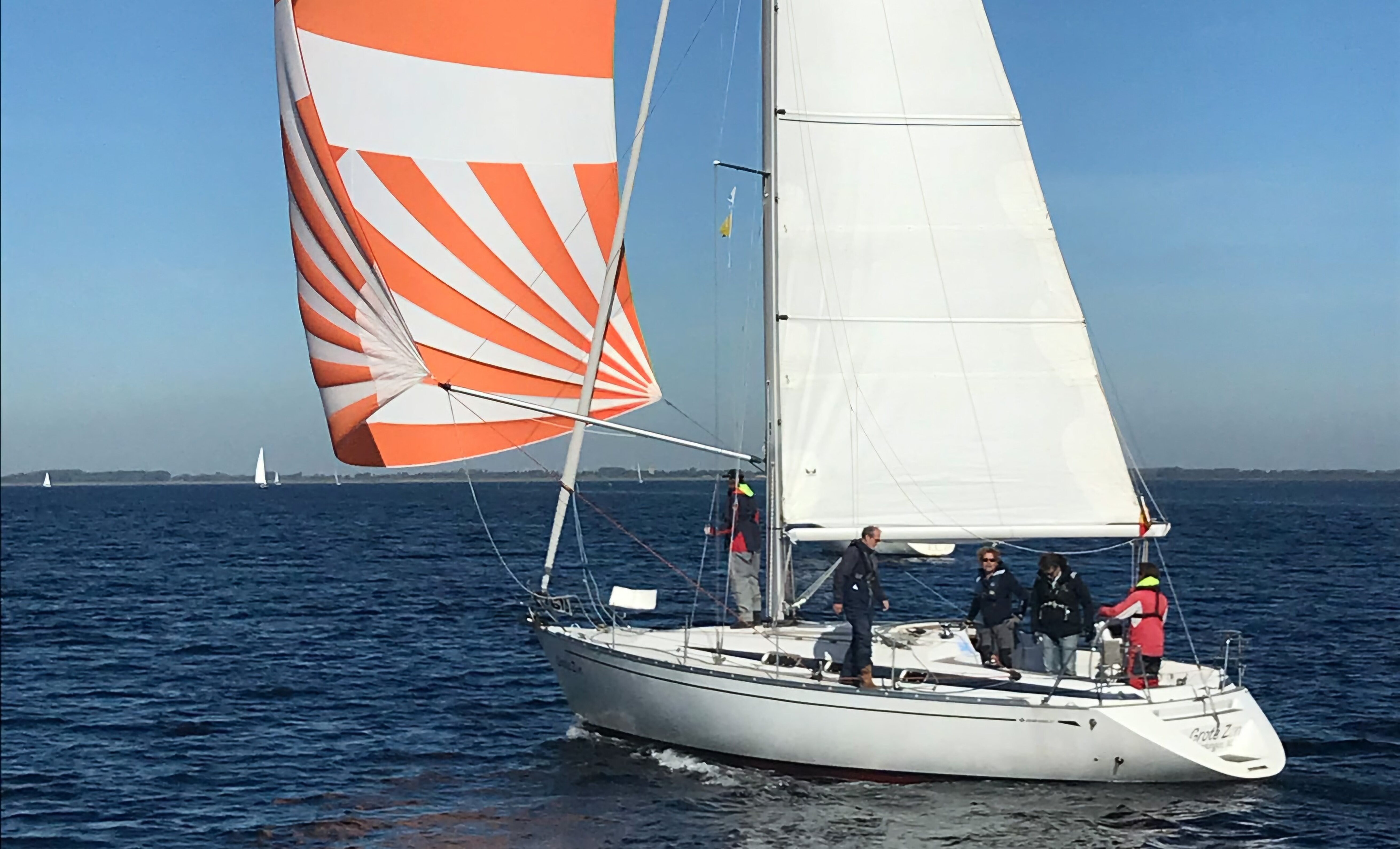 360 VR Virtual Tours of the Grand Soleil 37