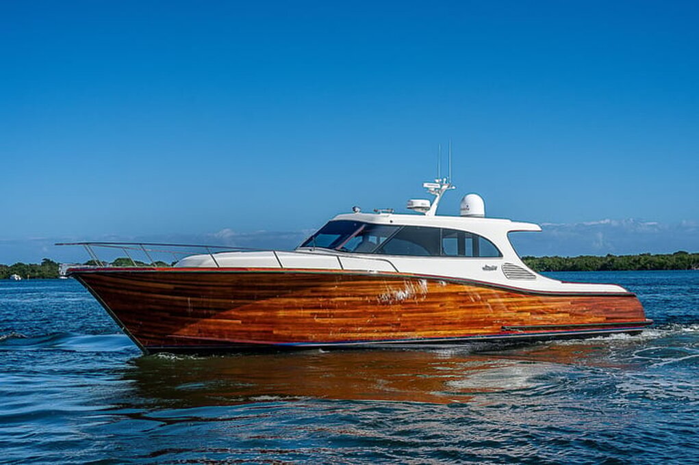 360 VR Virtual Tours of the 2022 Maverick Yachts Costa Rica 50' Sport Yacht - 