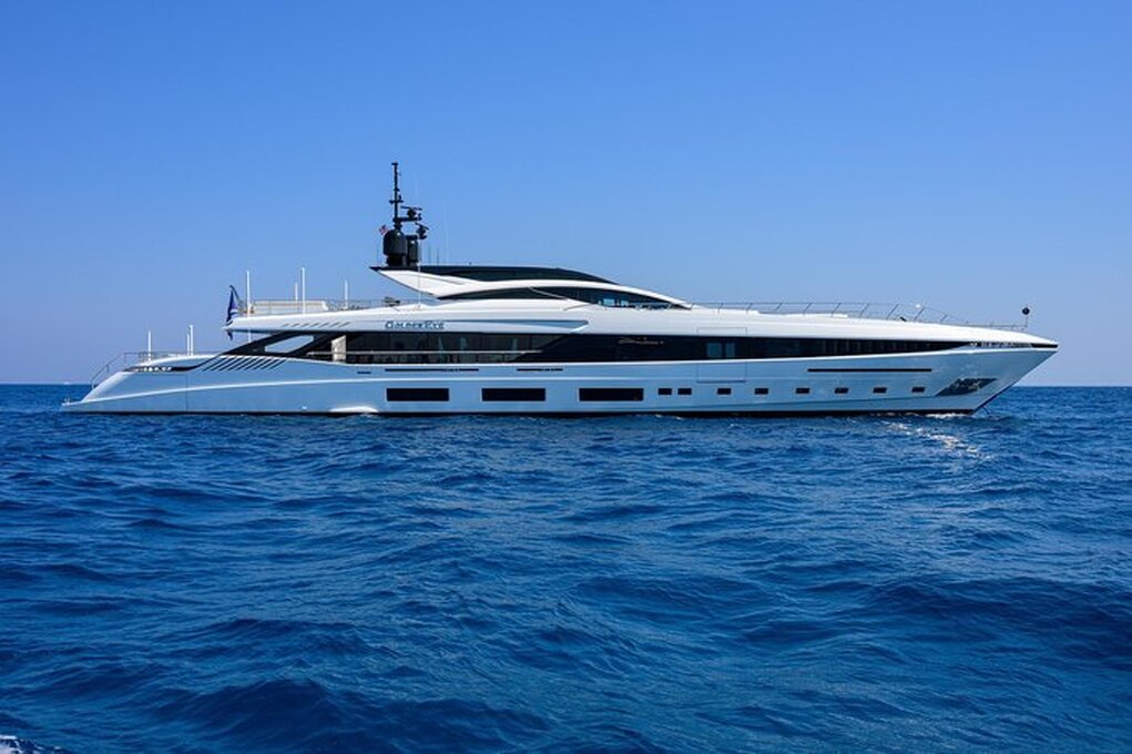 360 VR Virtual Tours of the 2020 Mangusta 177' Gransport 