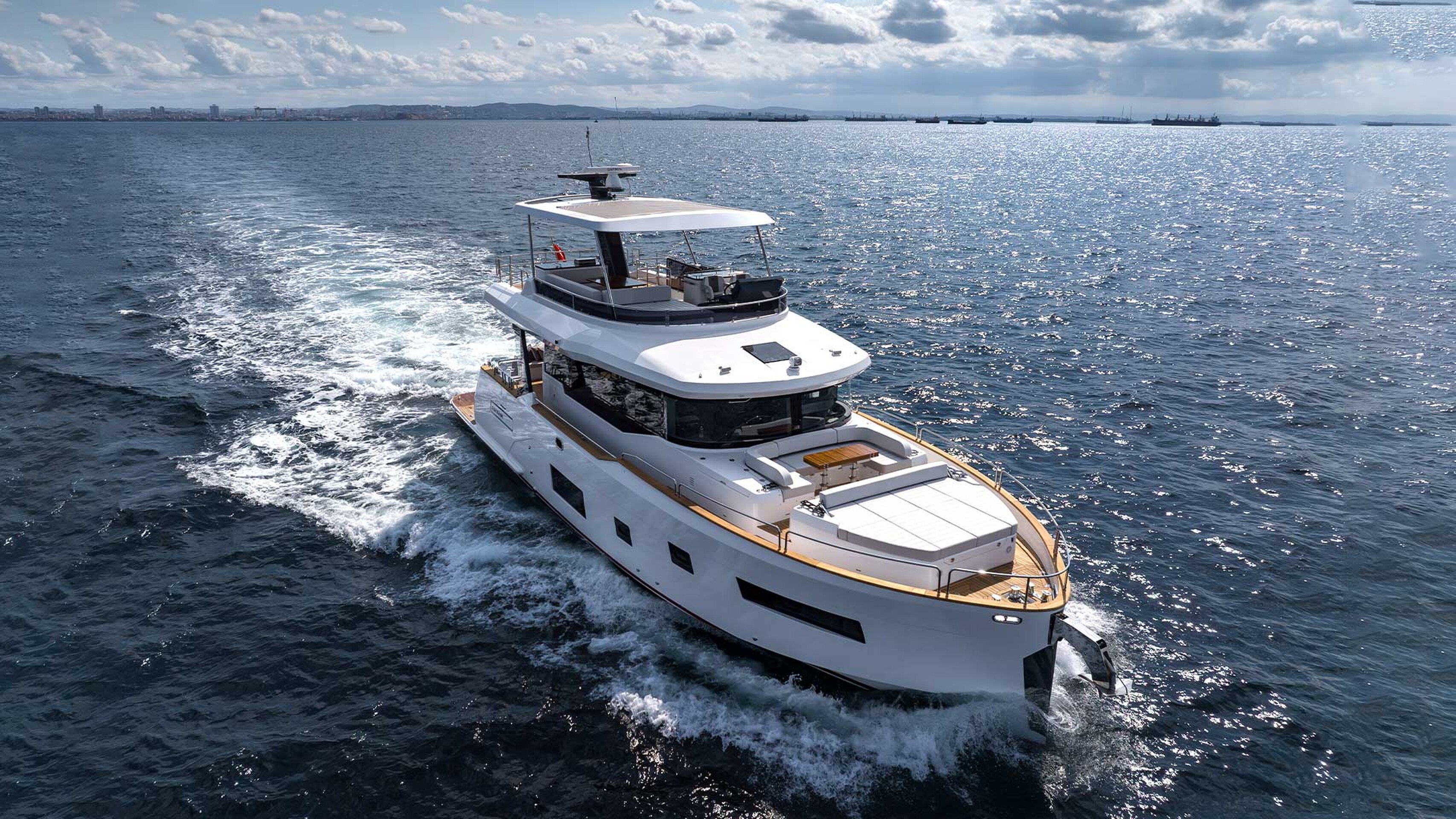 360 VR Virtual Tours of the Sirena 60
