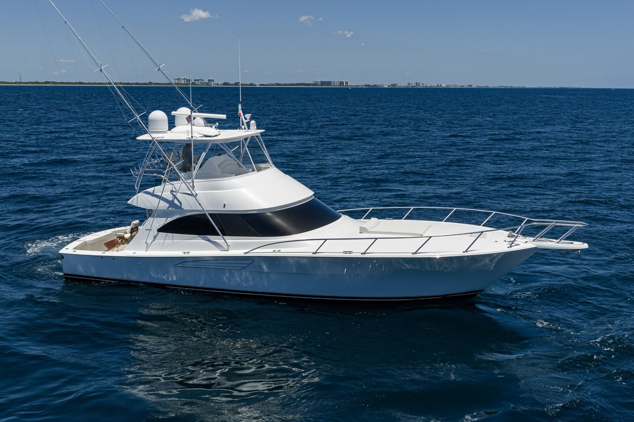 360 VR Virtual Tours of the 2024 Viking 54' Convertible - 