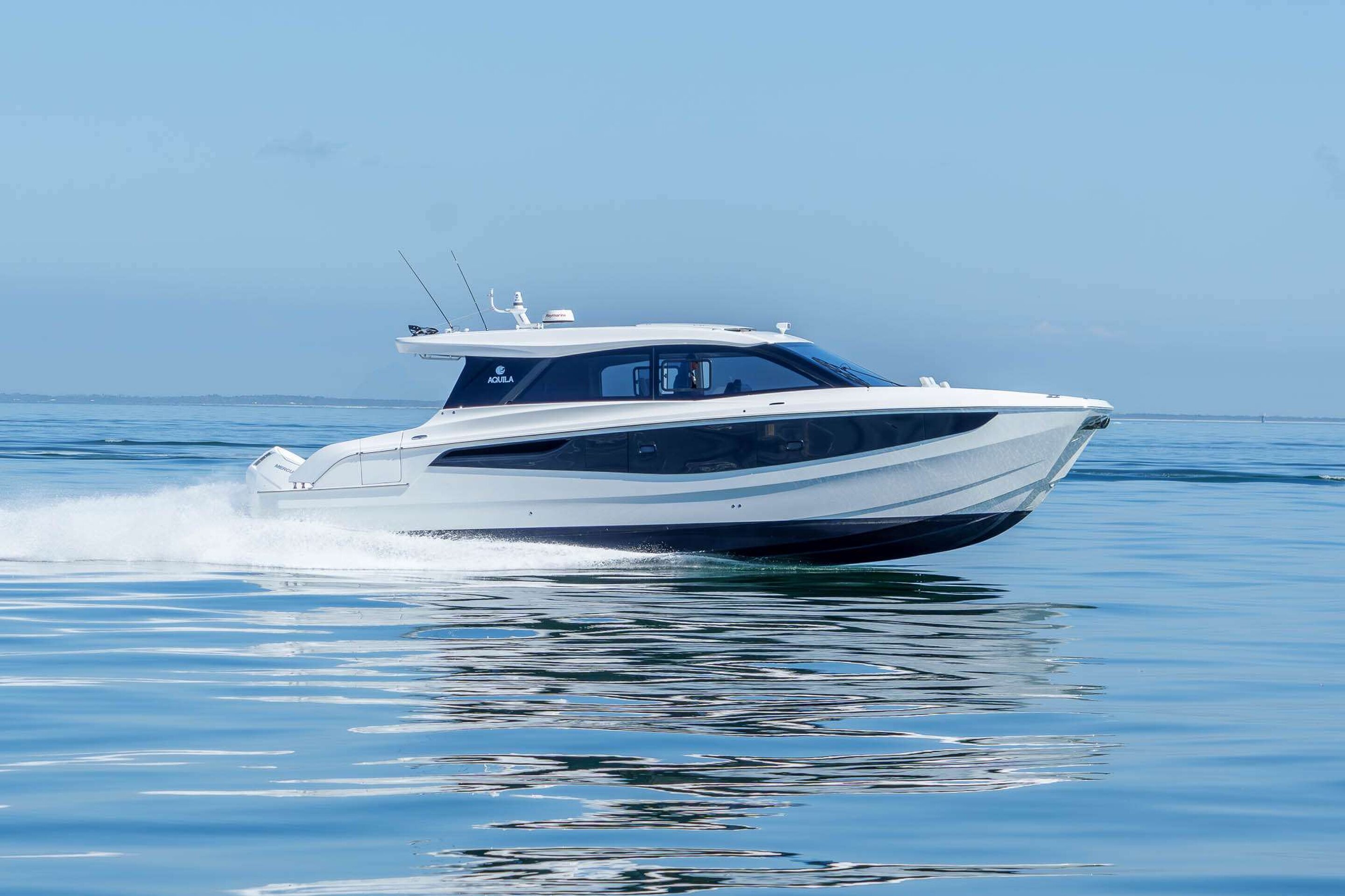 360 VR Virtual Tours of the Aquila 46 Coupe
