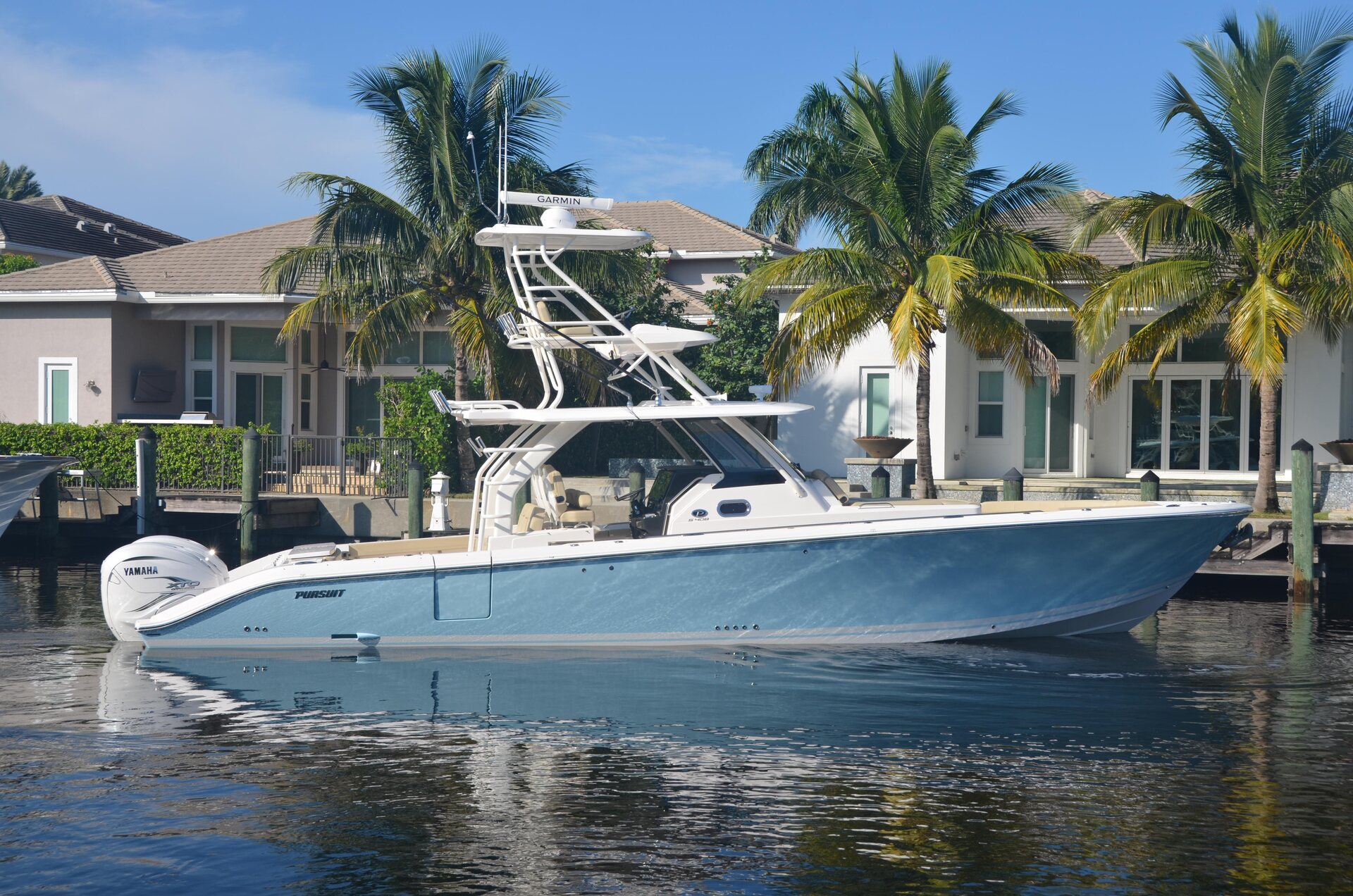 360 VR Virtual Tours of the 2020 Pursuit S408 