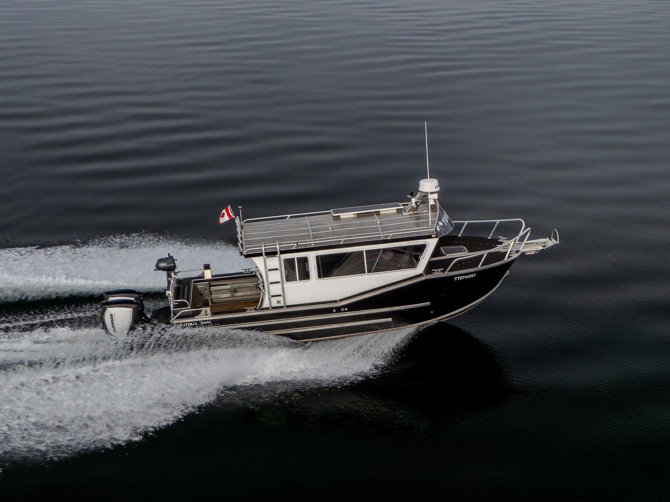 360 VR Virtual Tours of the Riptide Marine Saratoga Cruiser