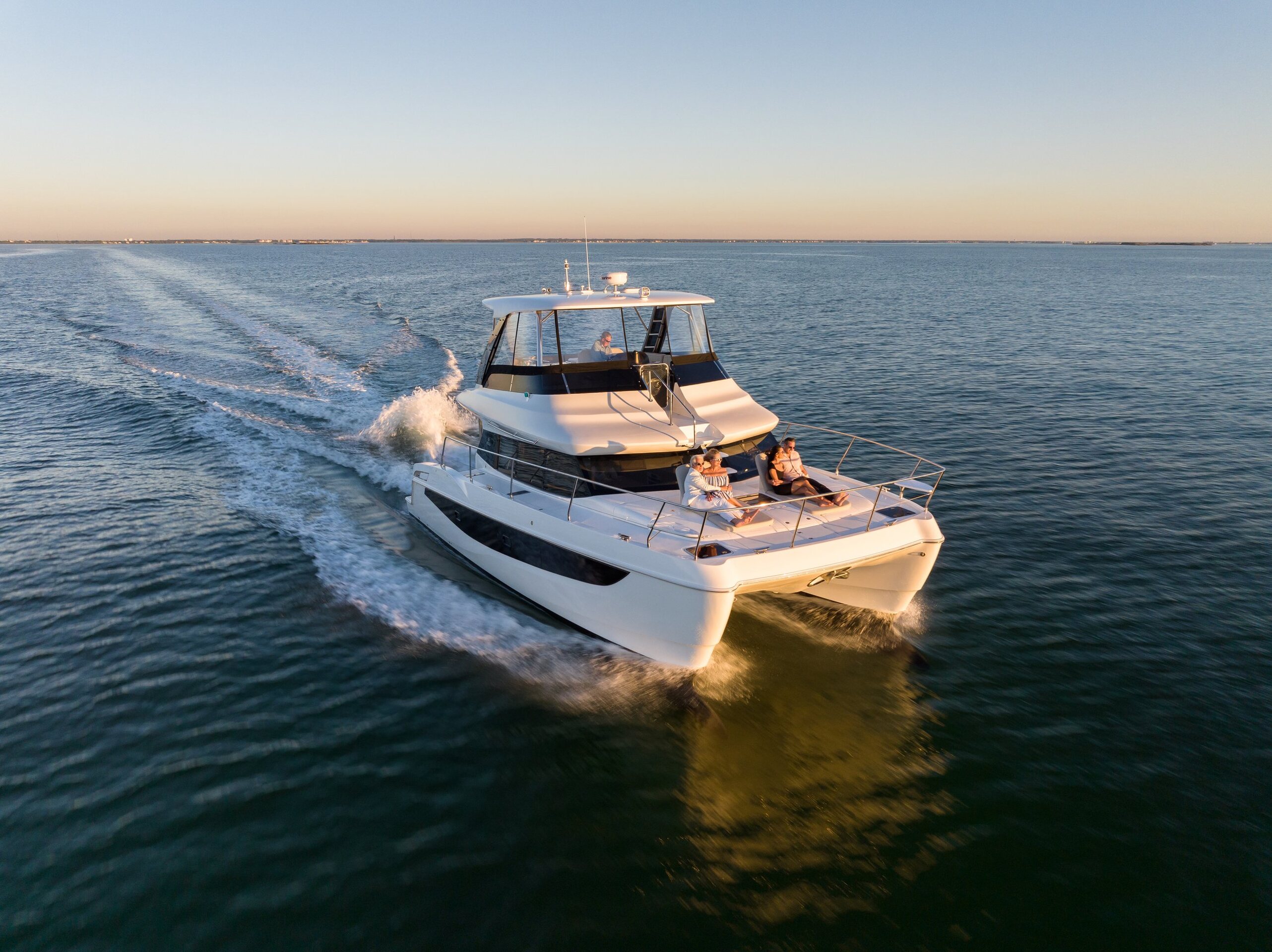 360 VR Virtual Tours of the Aquila 42 Yacht