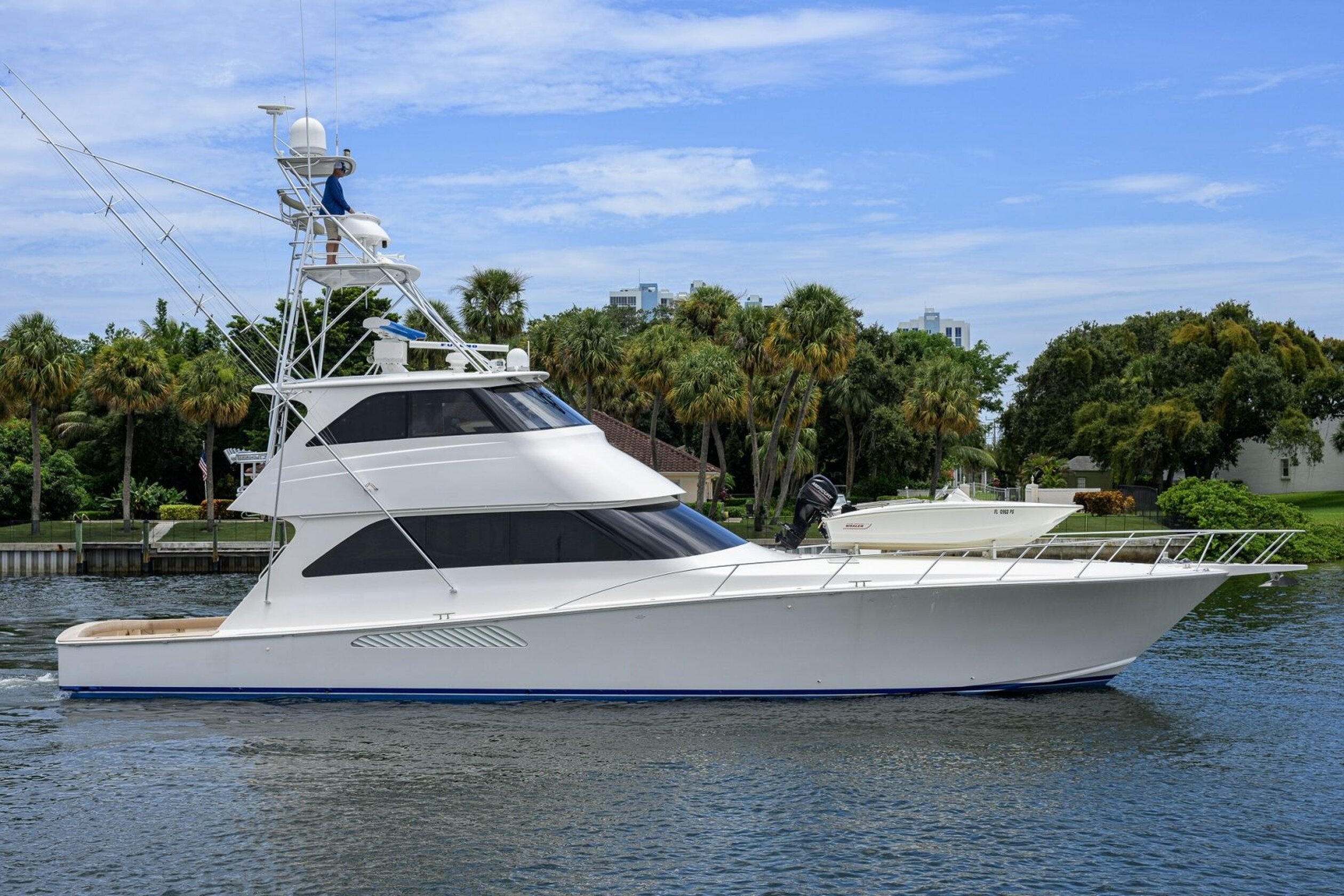 360 VR Virtual Tours of the 2006 Viking 68' Enclosed Bridge - 