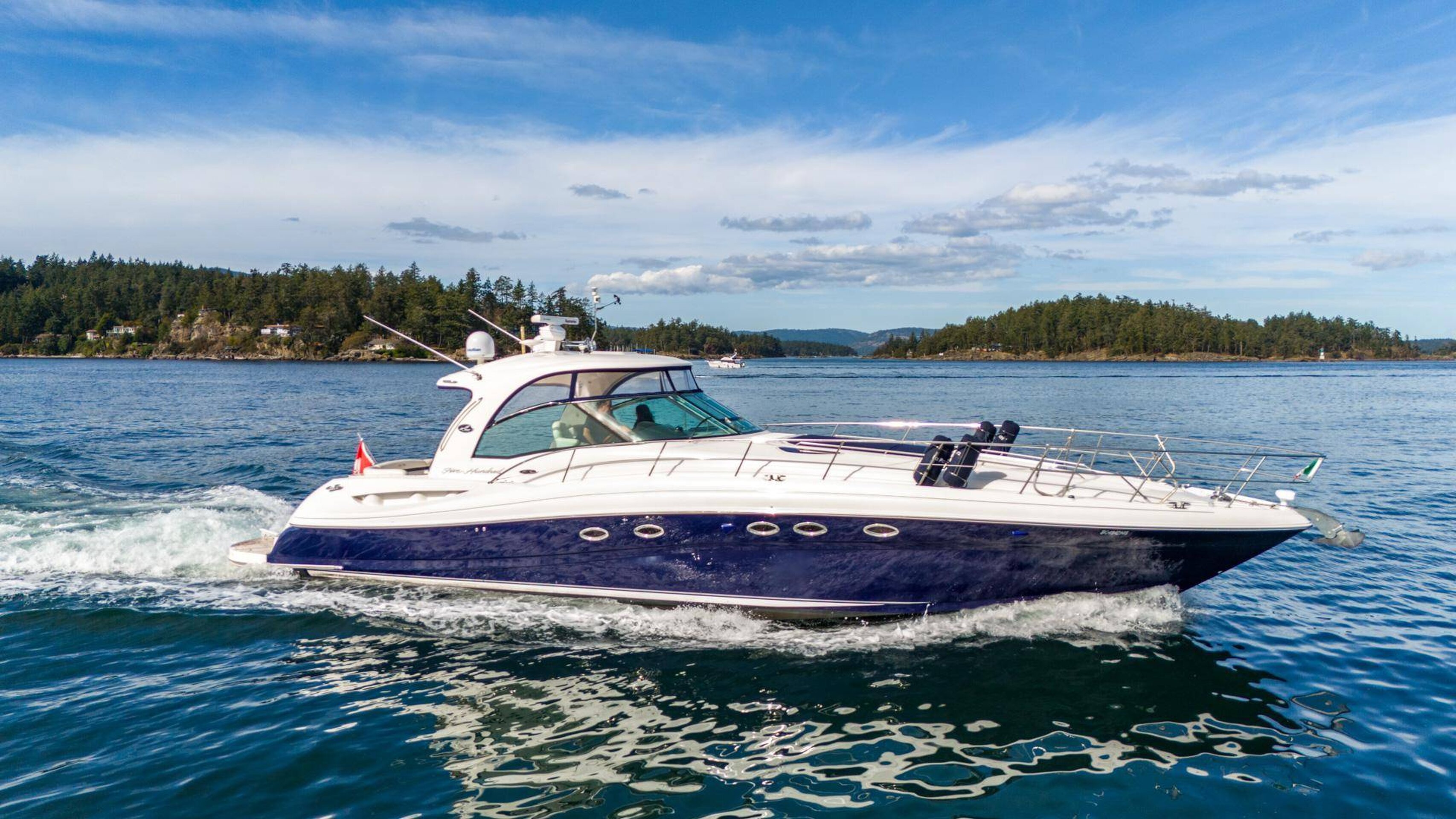 360 VR Virtual Tours of the Sea Ray 500 Sundancer