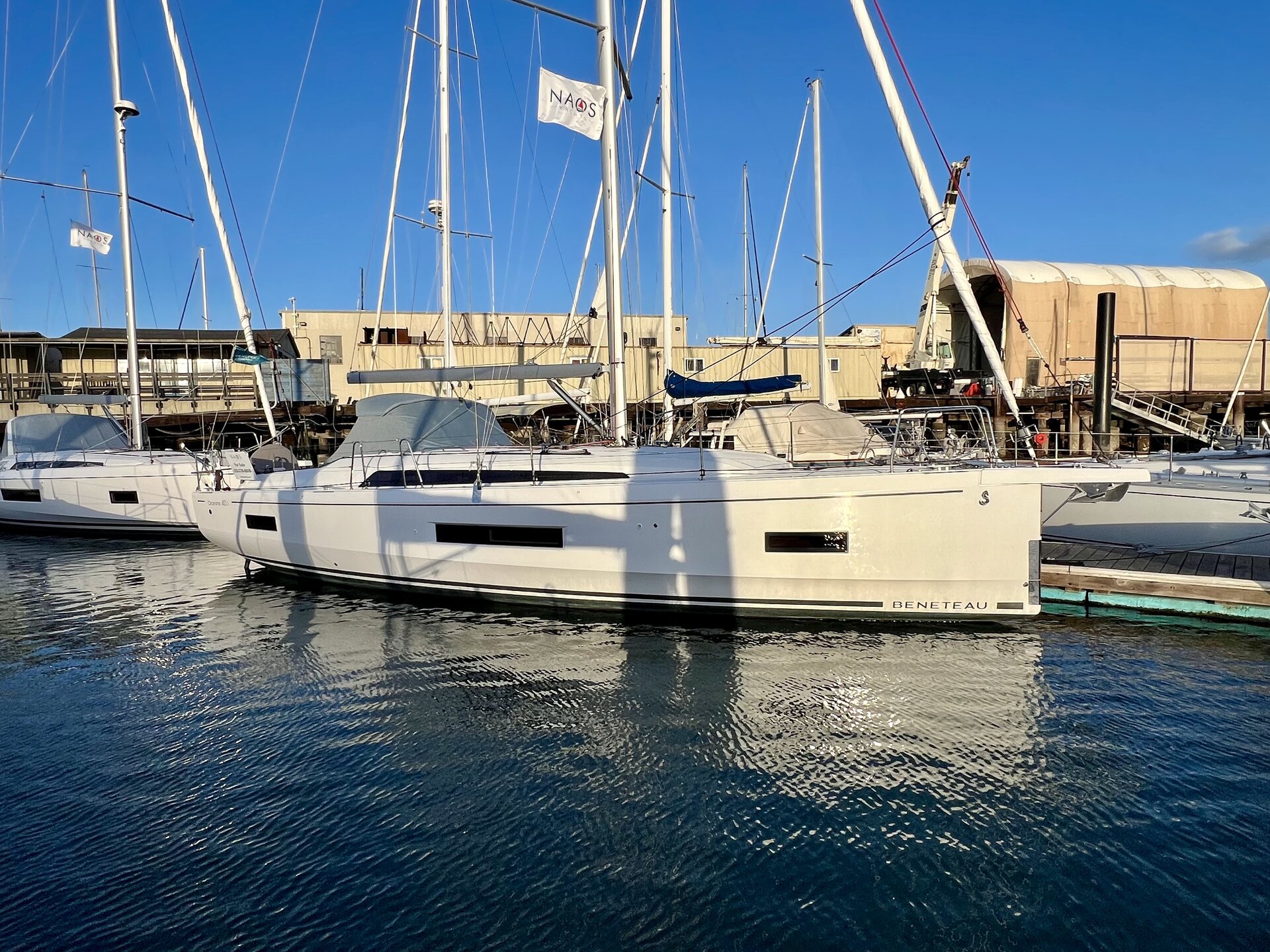 360 VR Virtual Tours of the Oceanis 40.1 #339 SF Office