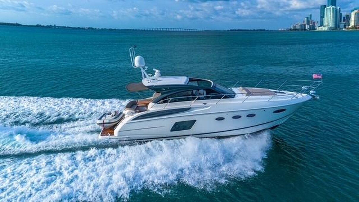 360 VR Virtual Tours of the 2017 Princess V48 