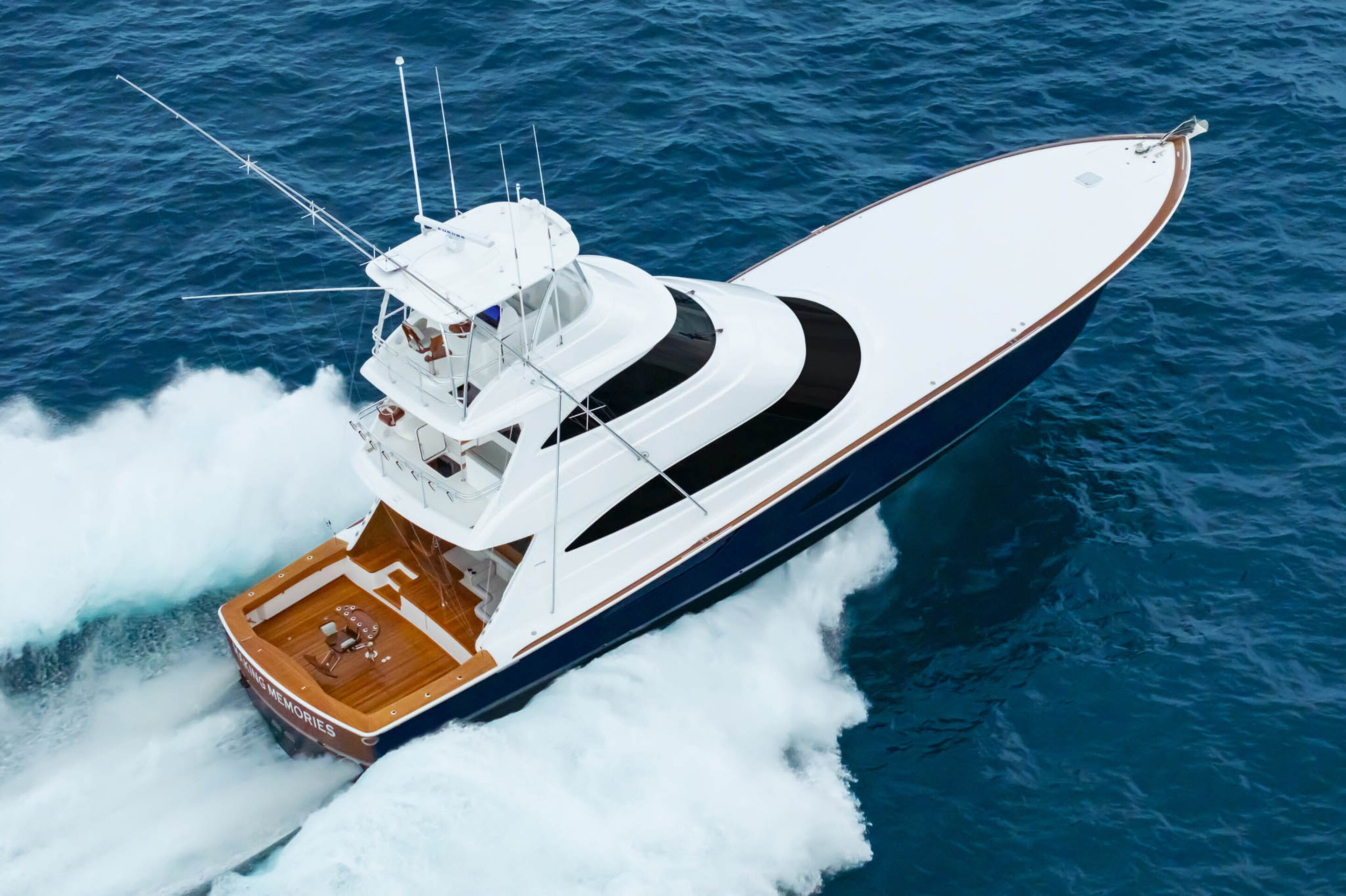 360 VR Virtual Tours of the Viking 82 Sky Bridge